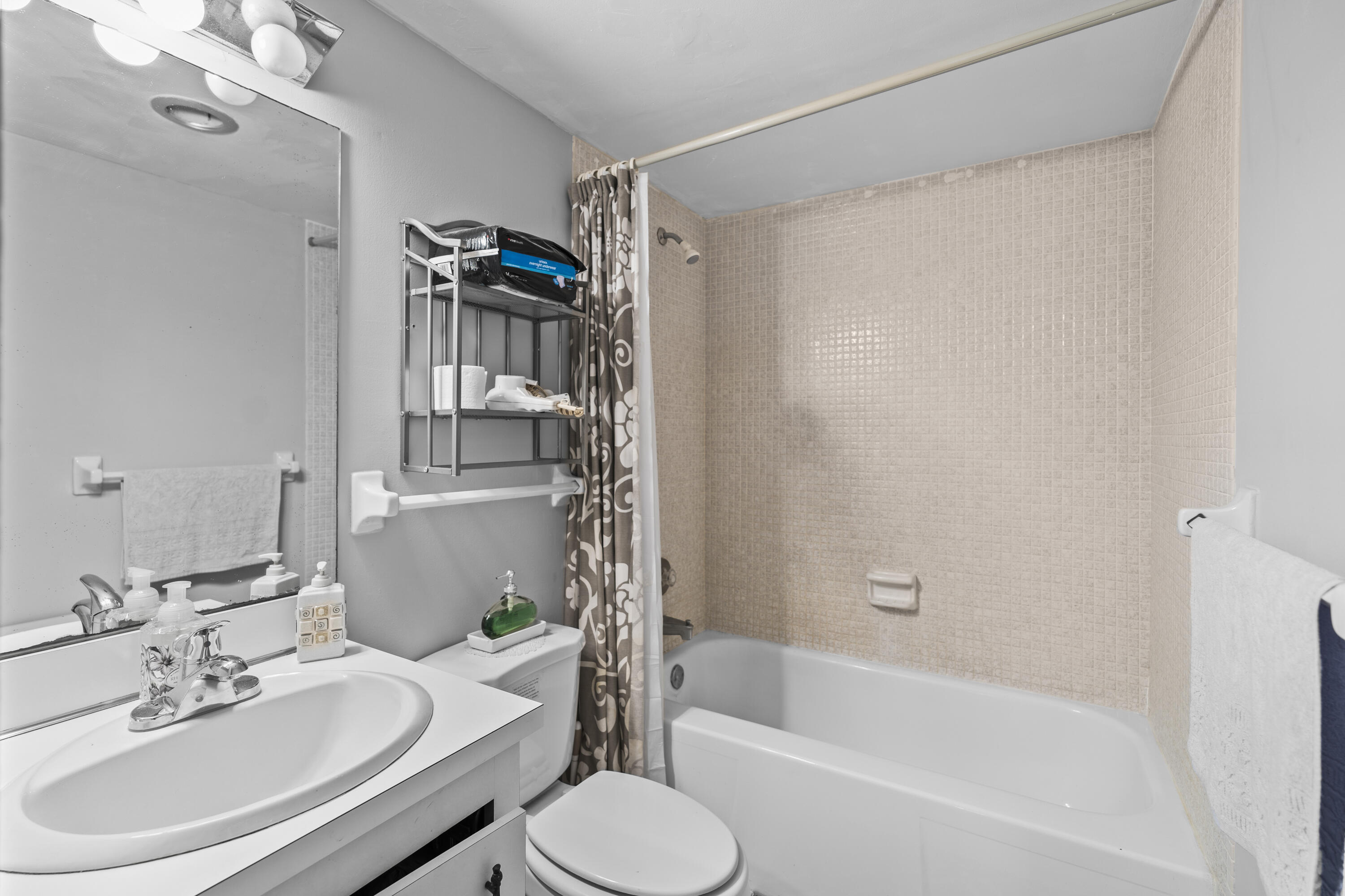 4174 Inverrary Drive 413