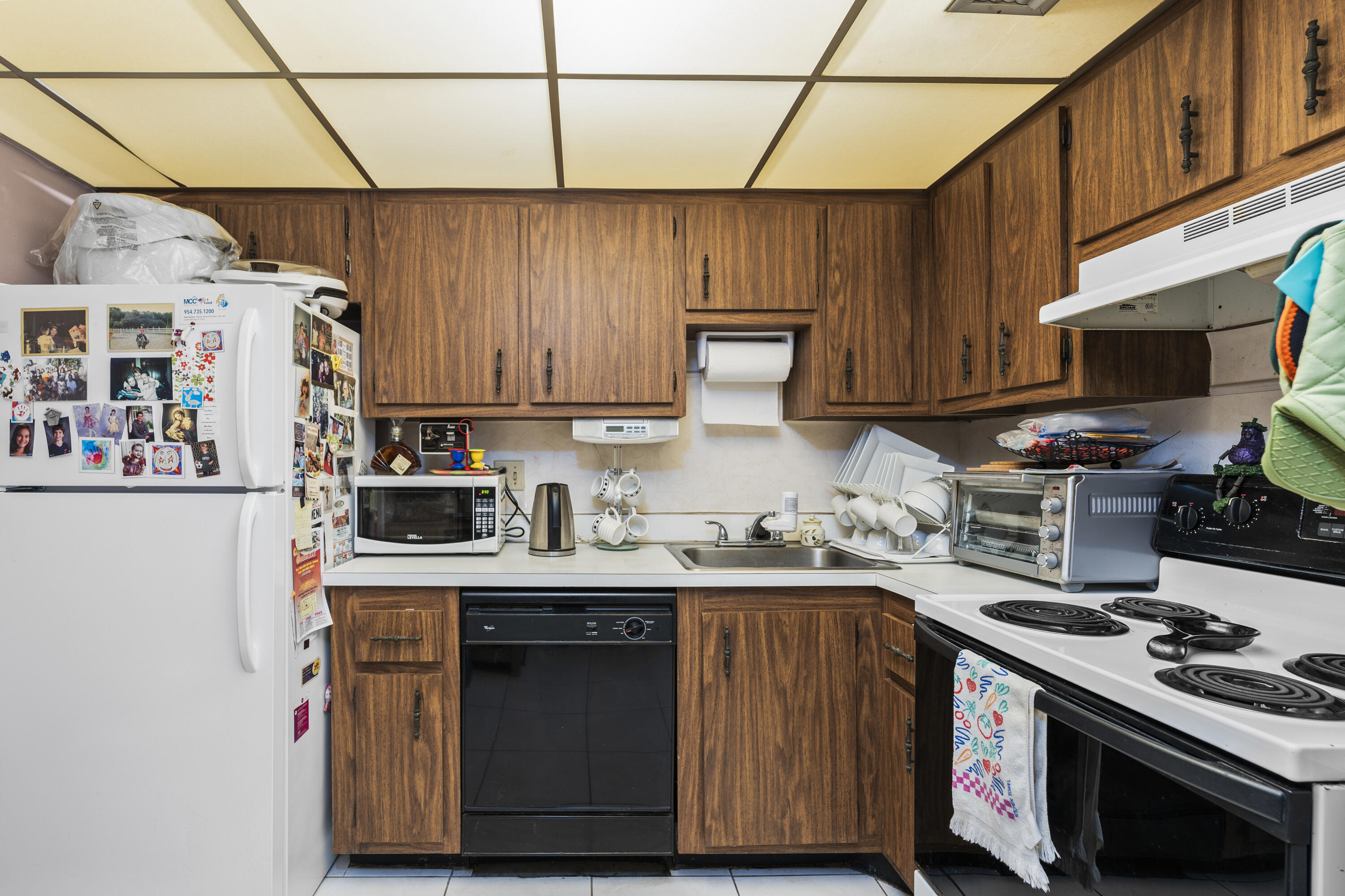 4174 Inverrary Drive 413