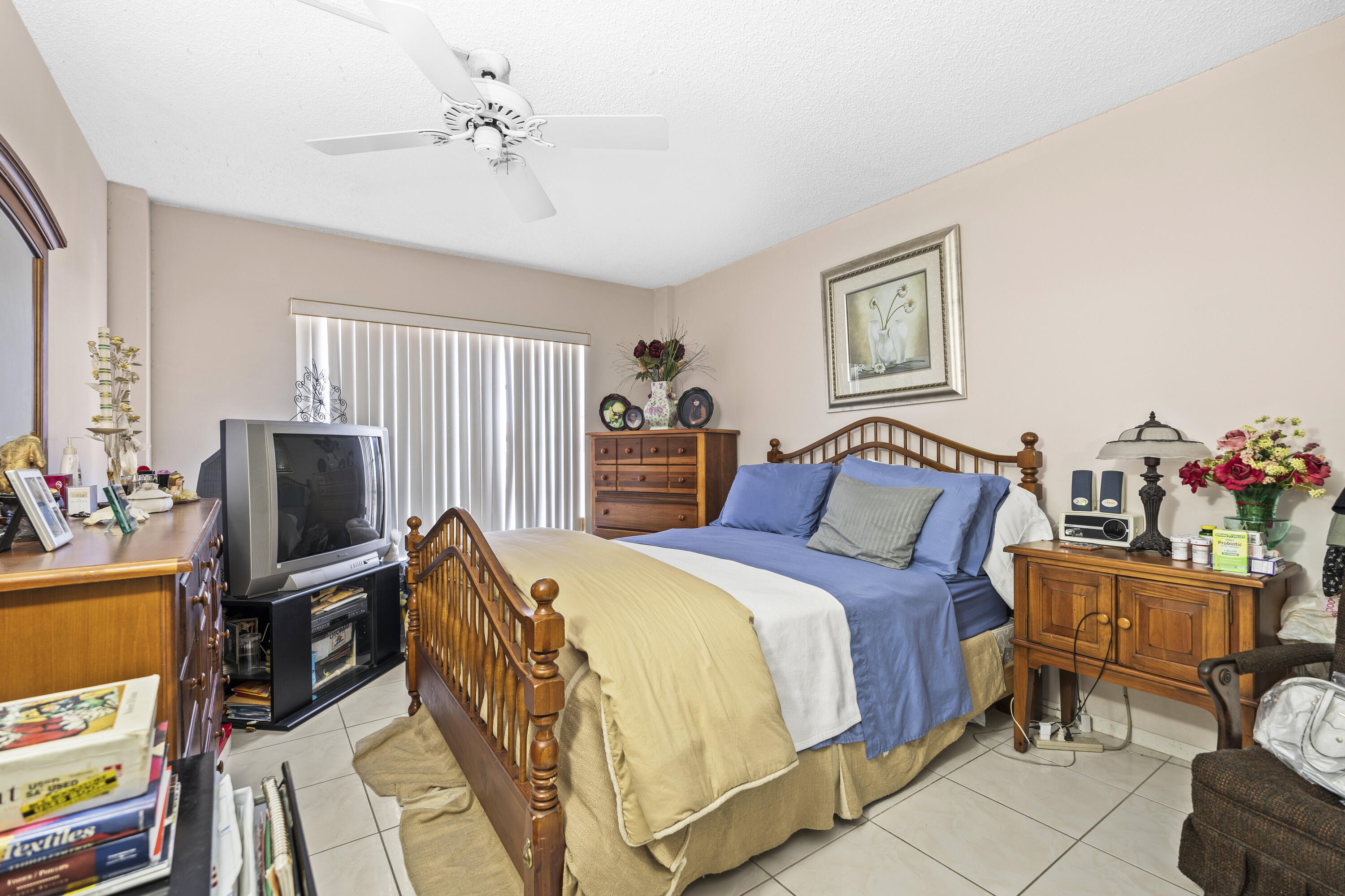 4174 Inverrary Drive 413