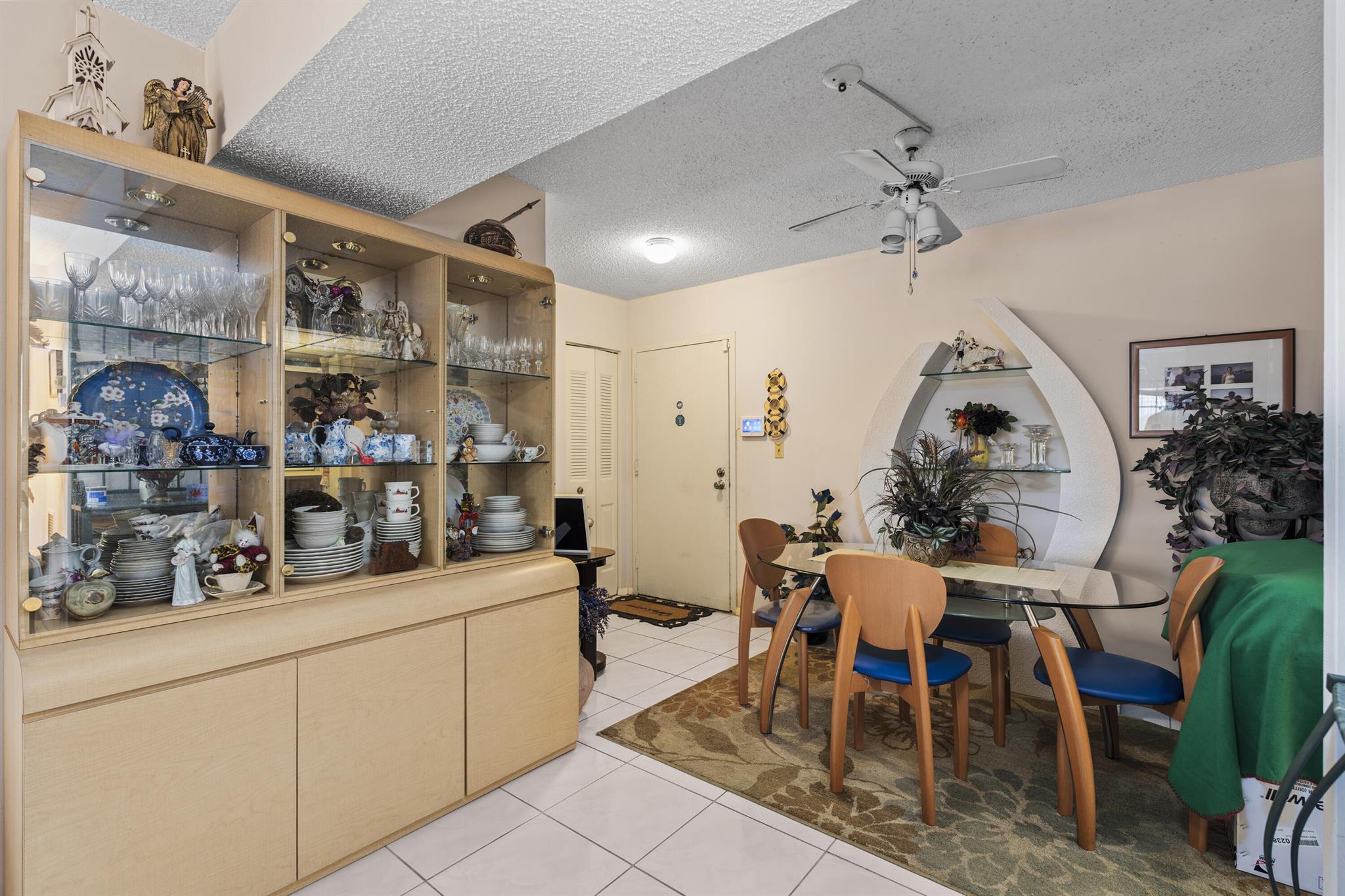 4174 Inverrary Drive 413