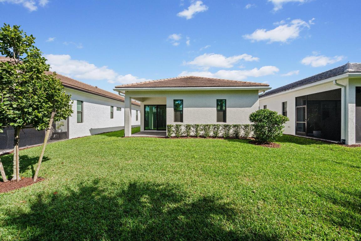 5379 Santa Rosa Lane