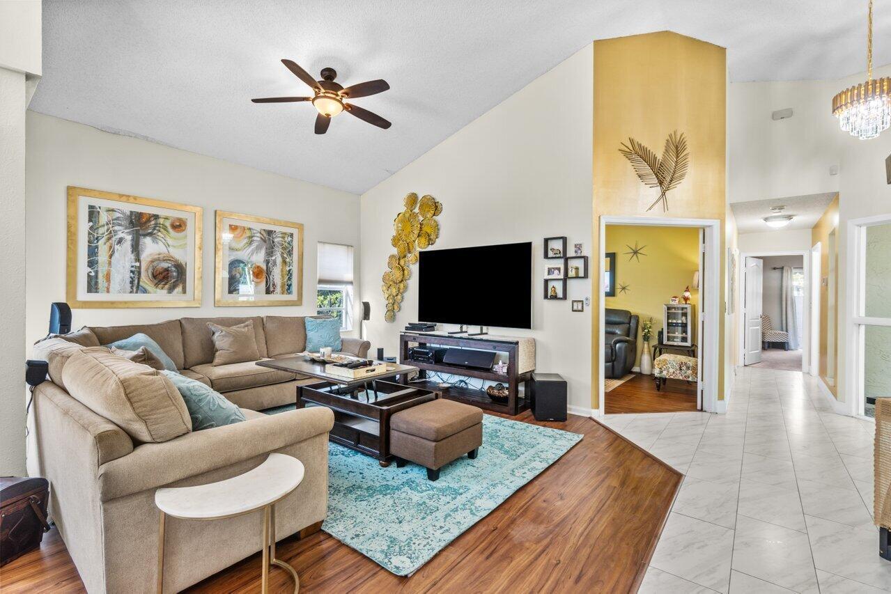 9023 Baybury Lane