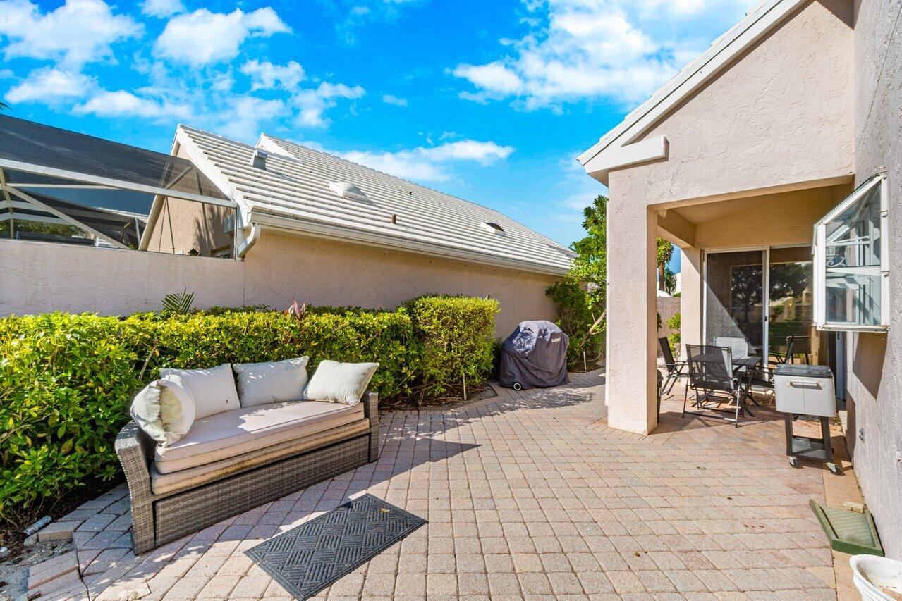 9023 Baybury Lane