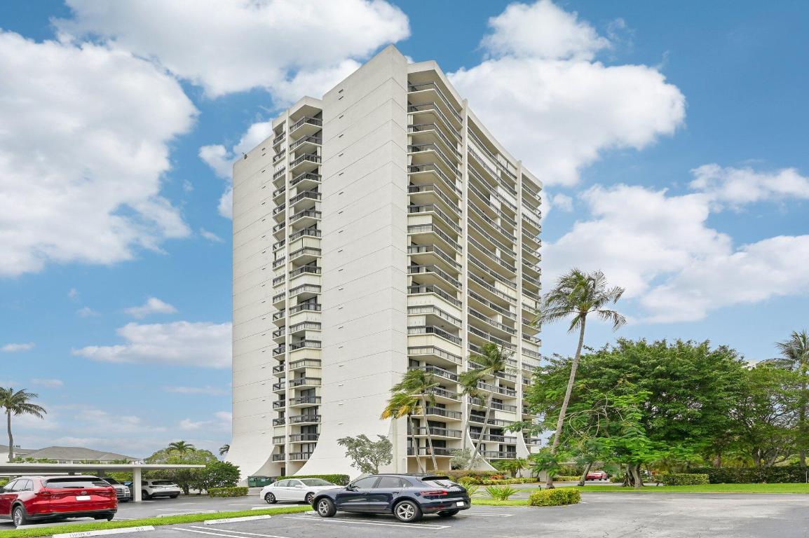 2400 Presidential Way 302