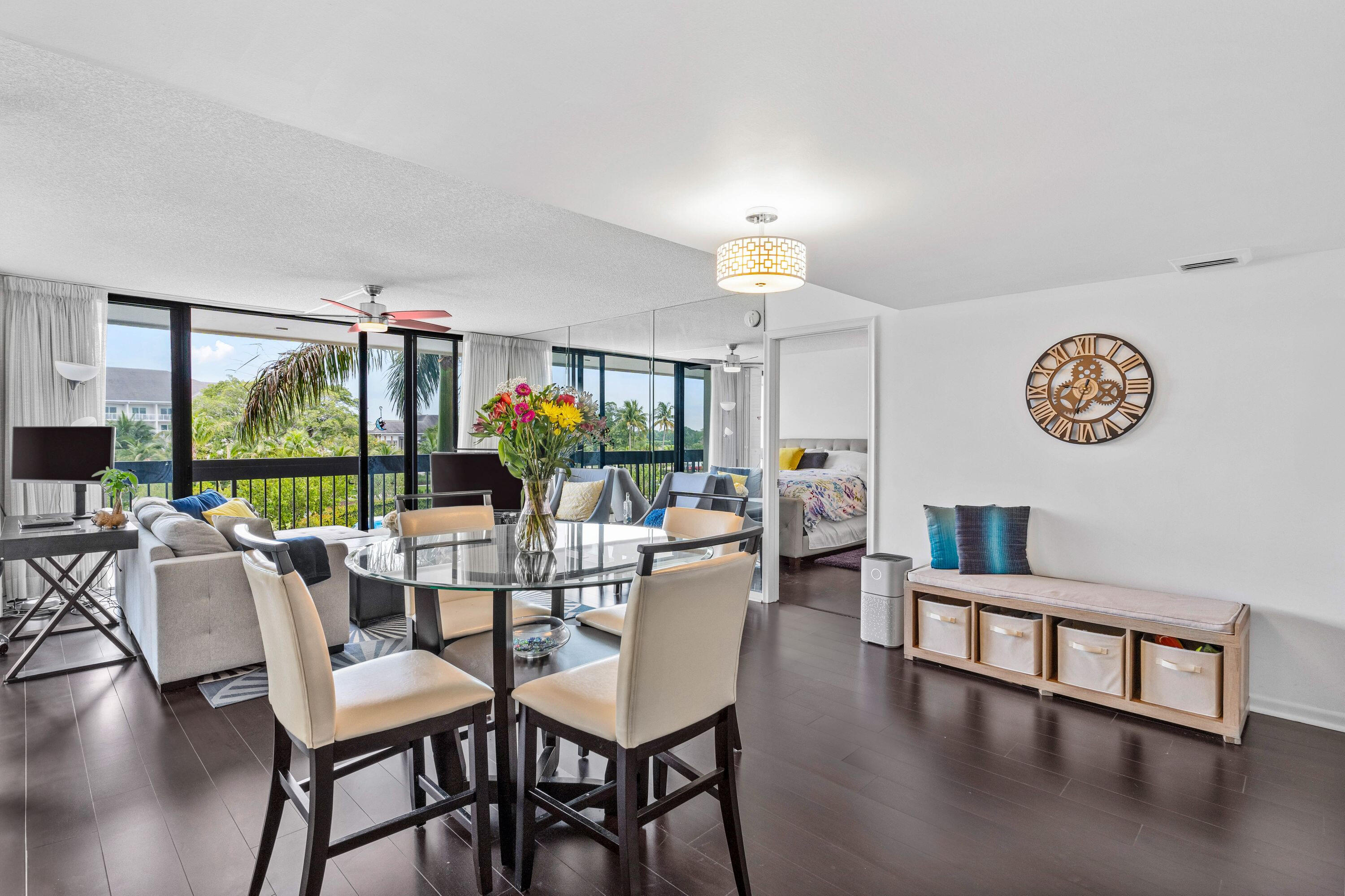 2400 Presidential Way 302