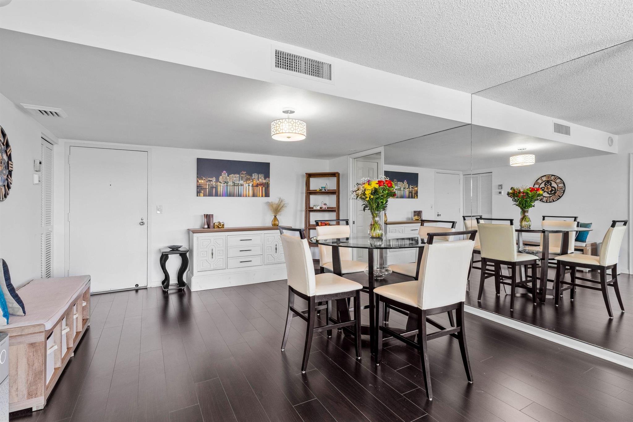 2400 Presidential Way 302