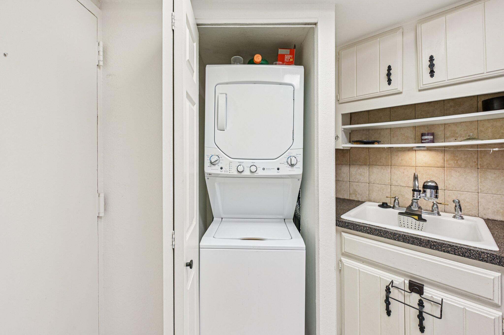 2400 Presidential Way 302