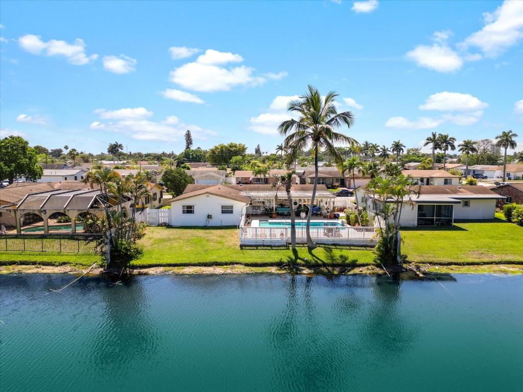 11455 NW 41st Street