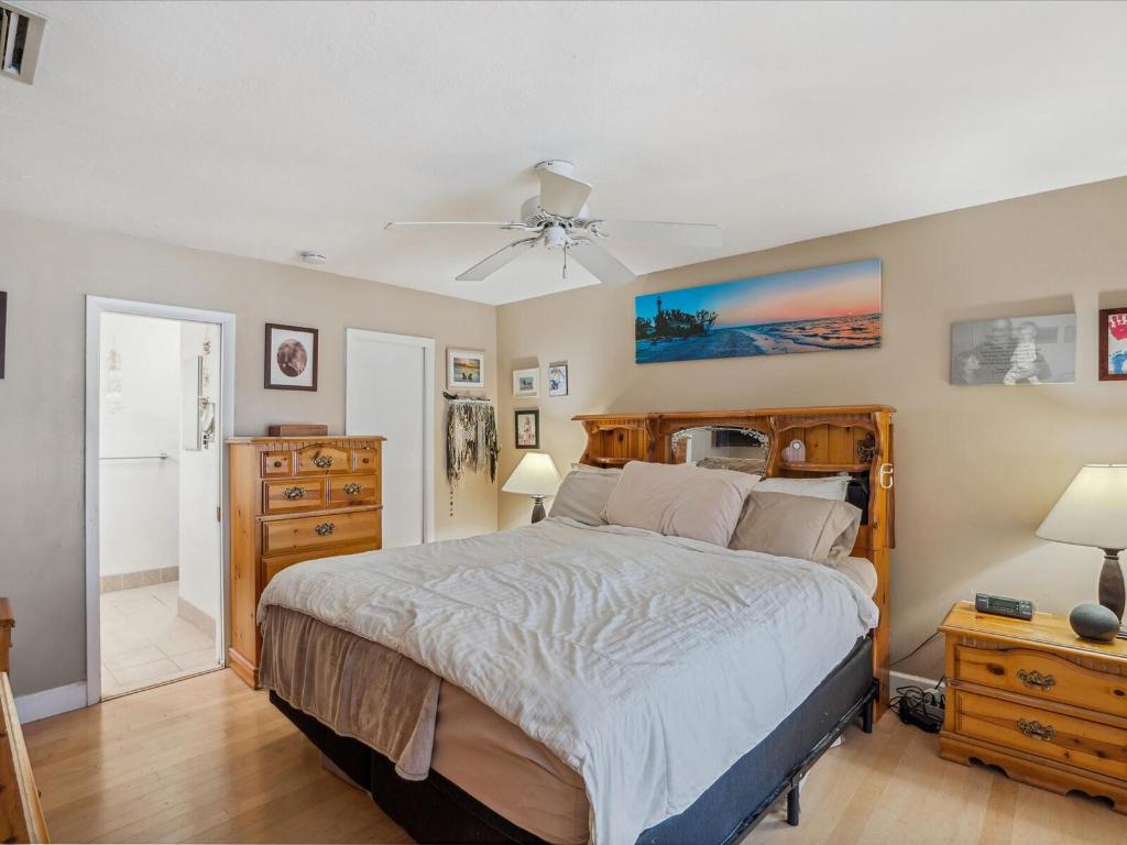 11455 NW 41st Street