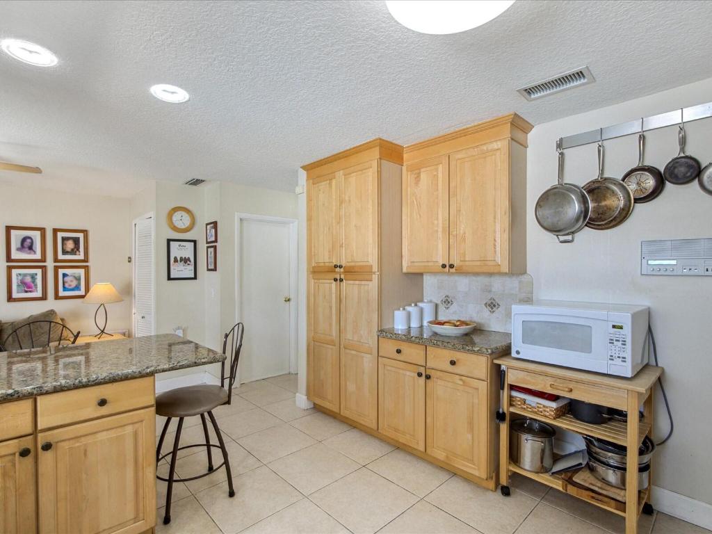 11455 NW 41st Street