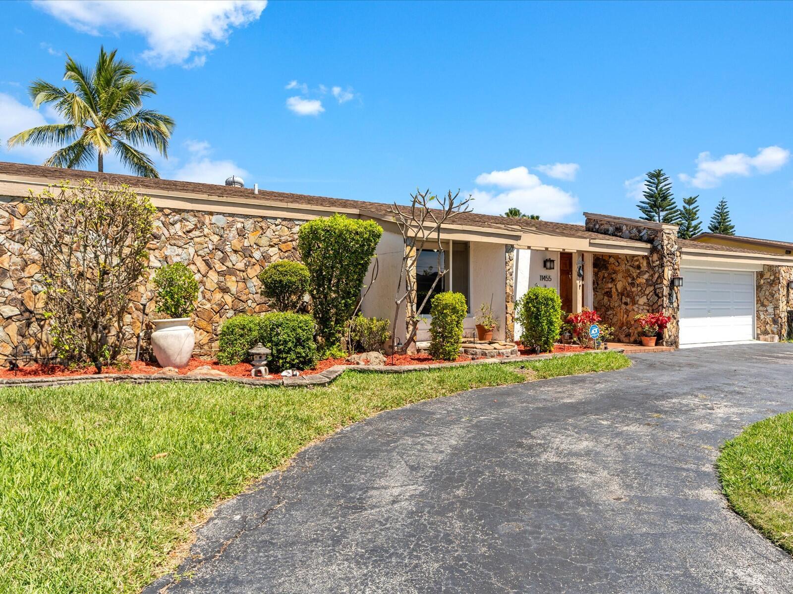 11455 NW 41st Street