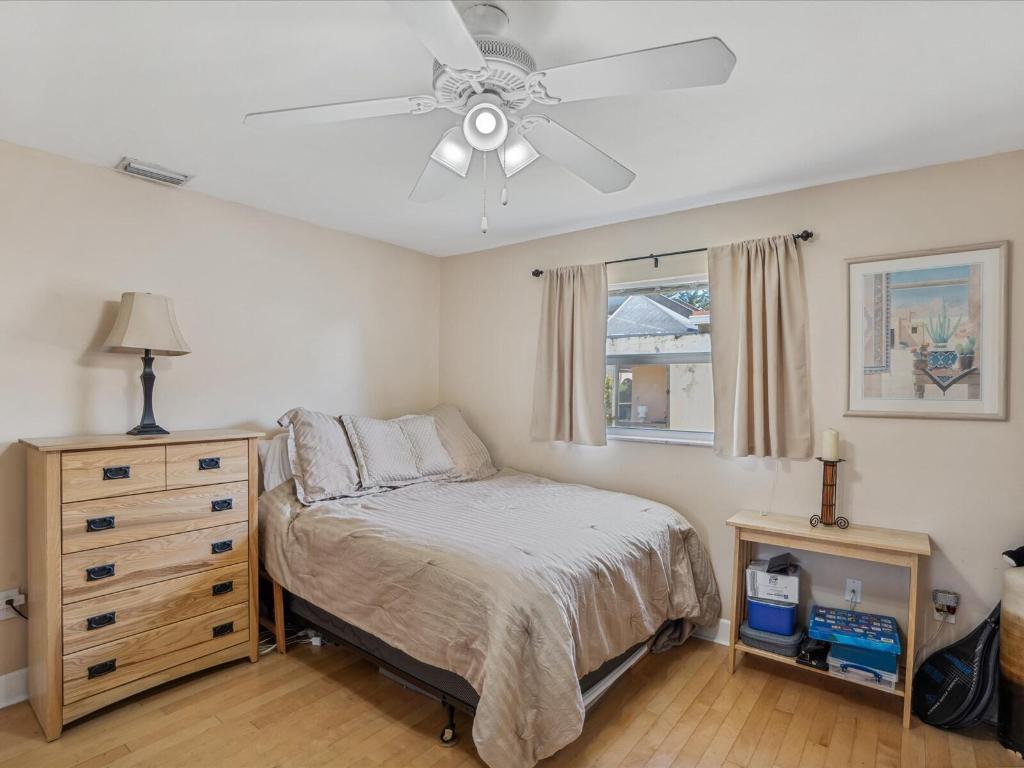 11455 NW 41st Street