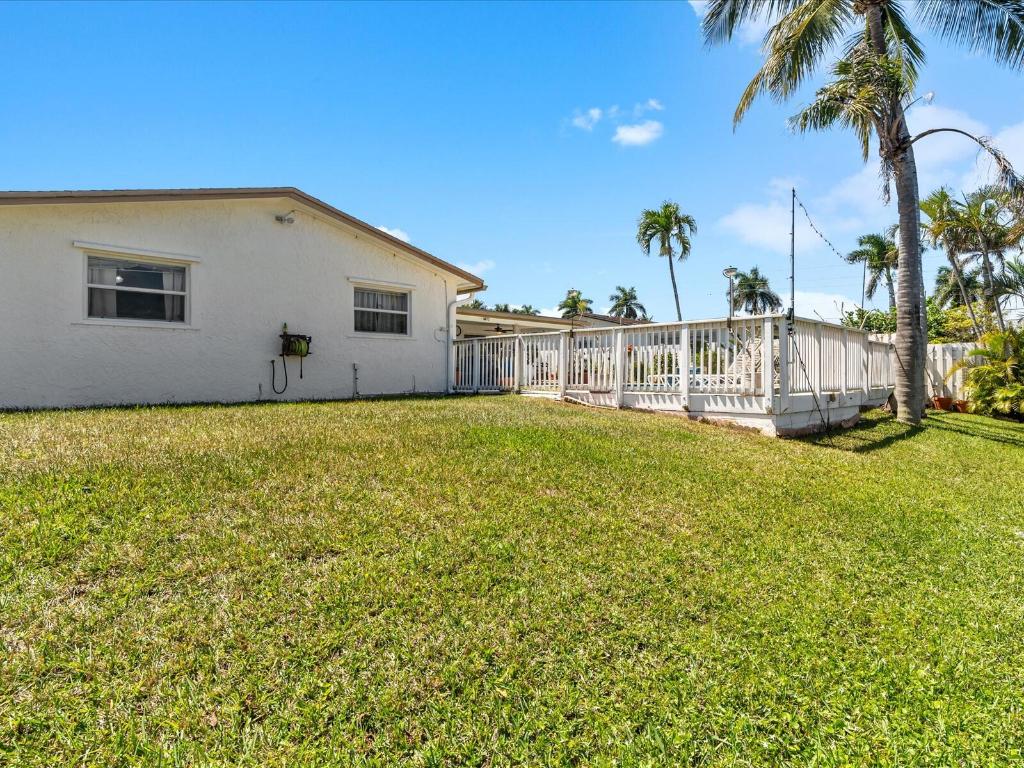 11455 NW 41st Street