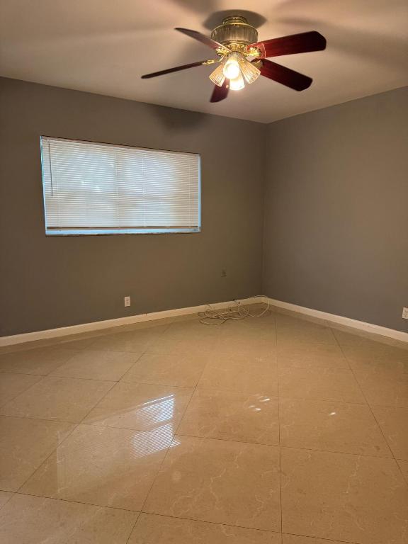 11050 NW 36th Street 1-2