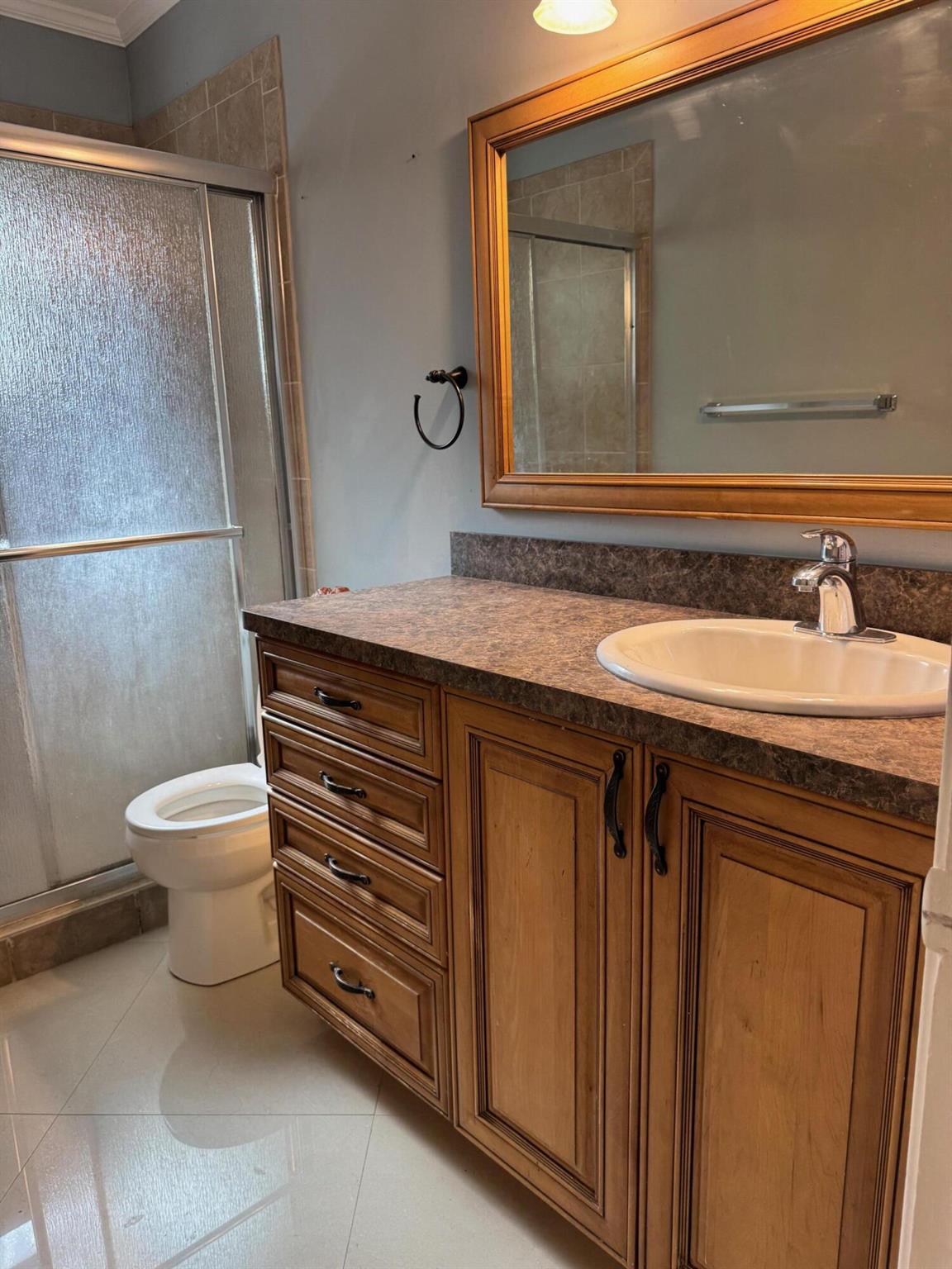 11050 NW 36th Street 1-2