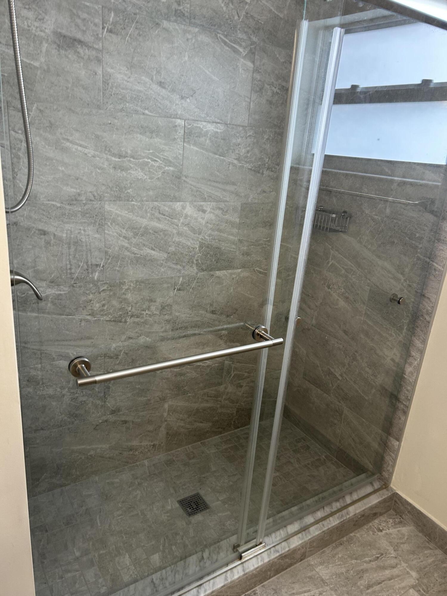 2844 E Crosley A Drive E A