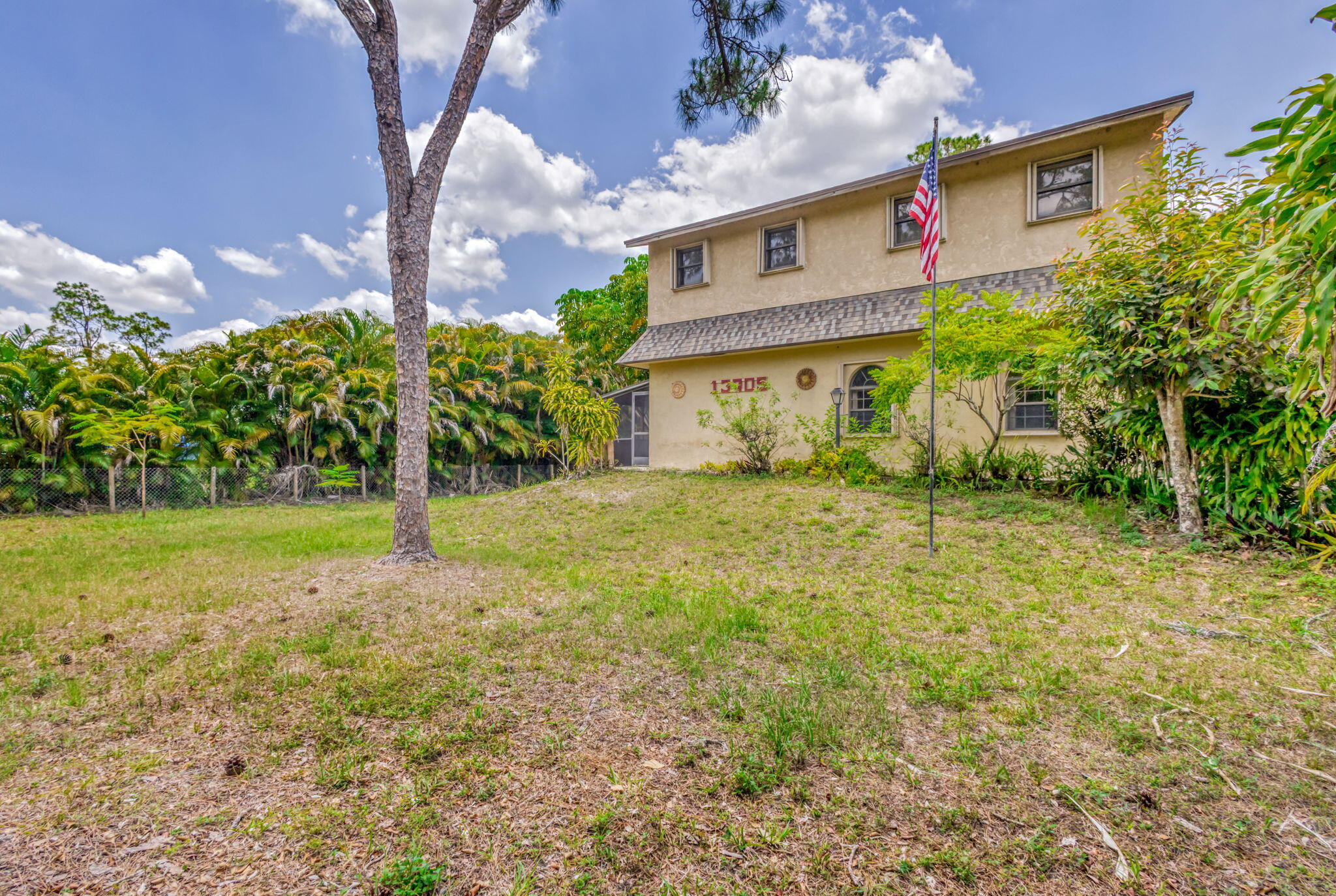 13705 Persimmon Boulevard