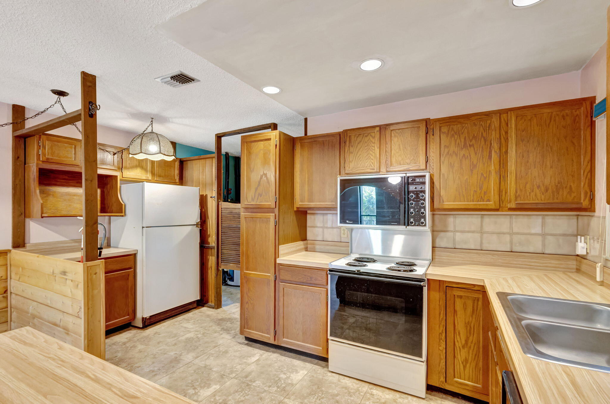 13705 Persimmon Boulevard