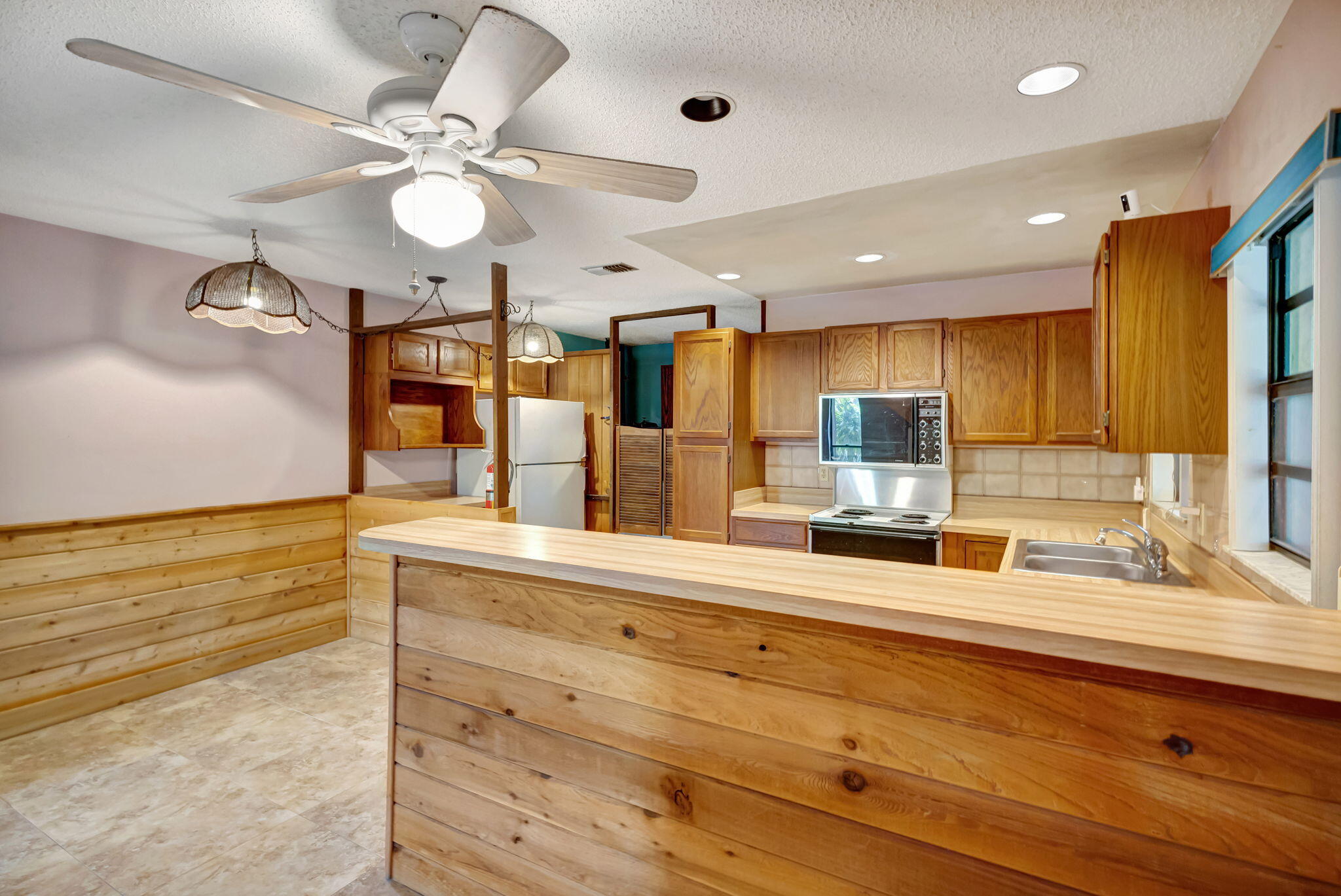 13705 Persimmon Boulevard