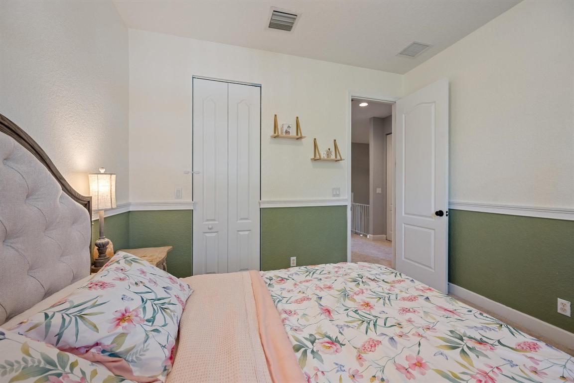 2805 Eagle Rock Circle 4