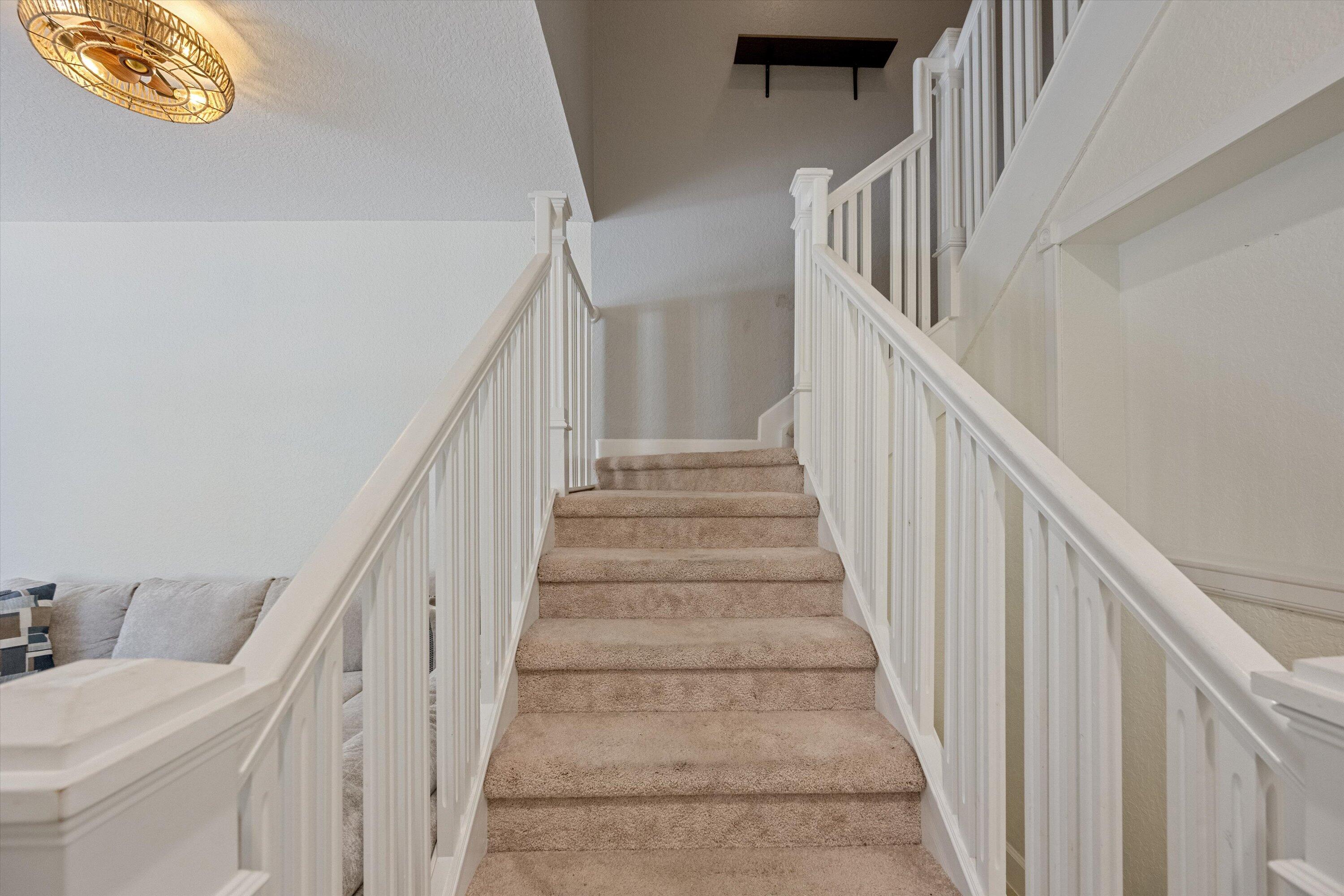 2805 Eagle Rock Circle 4