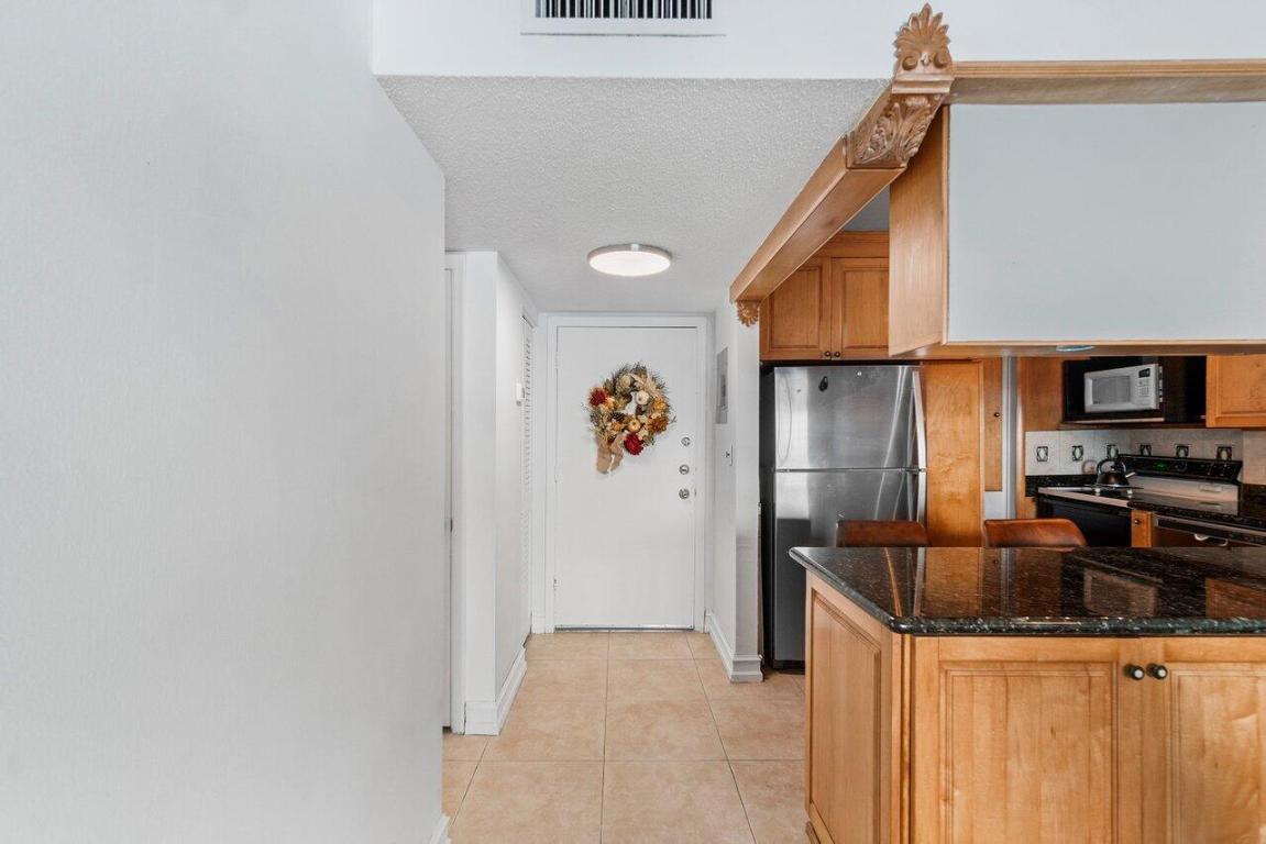 1801 S Ocean Drive 334