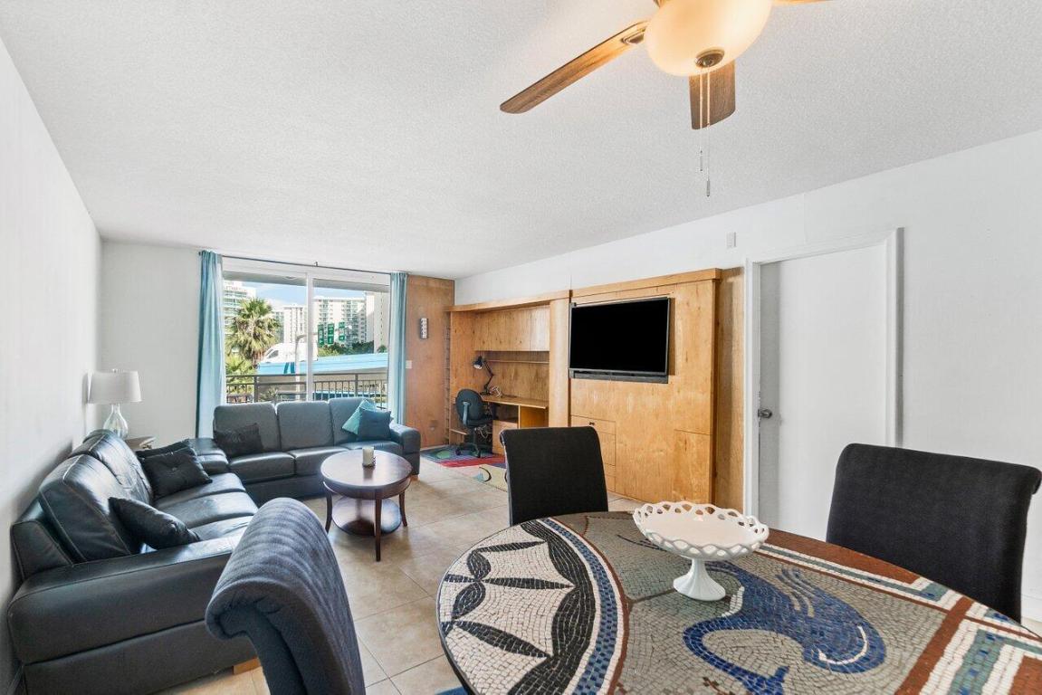 1801 S Ocean Drive 334