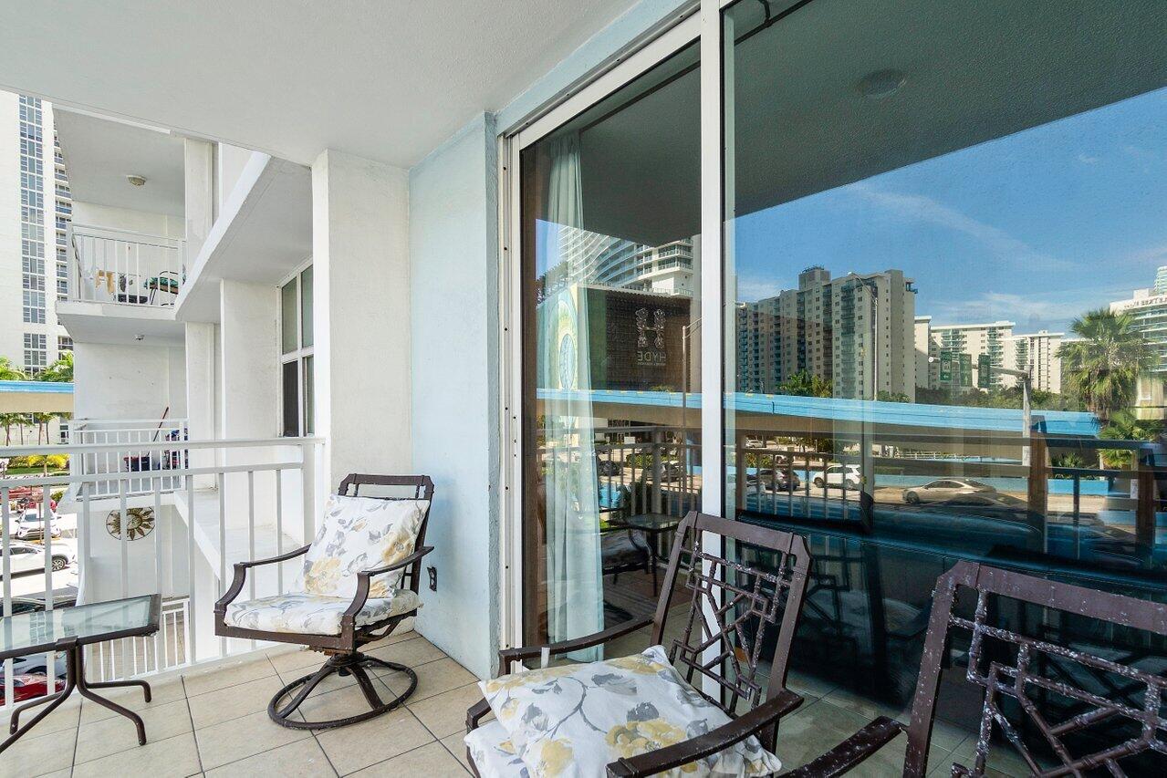 1801 S Ocean Drive 334