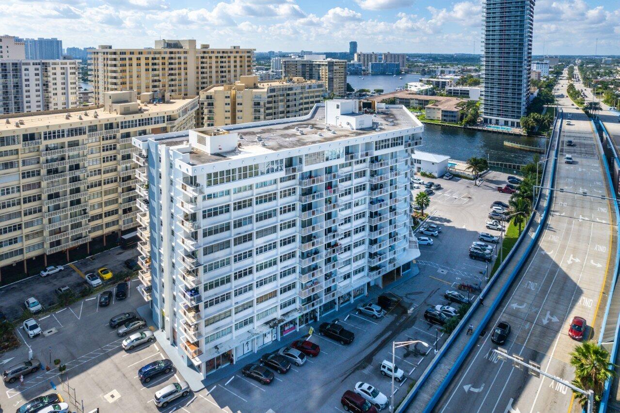 1801 S Ocean Drive 334