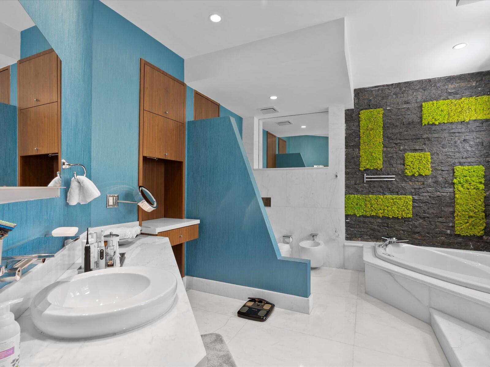 3917 S Le Jeune Road