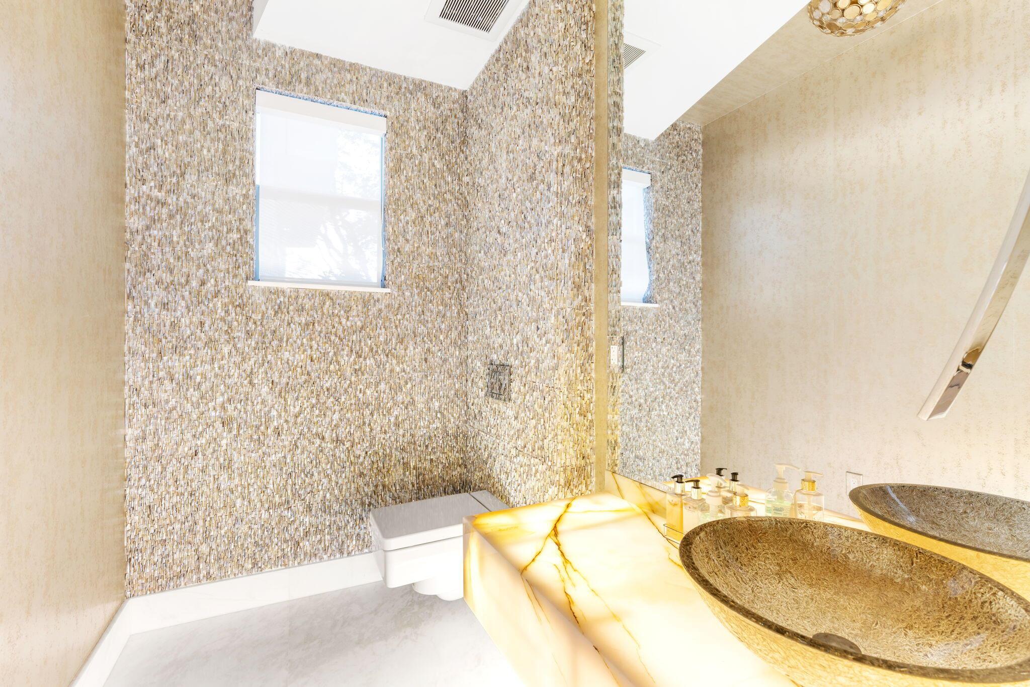 3917 S Le Jeune Road