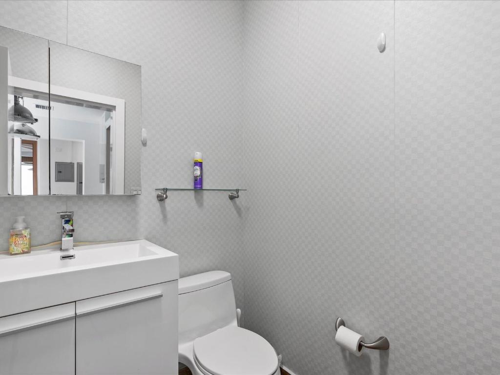 3917 S Le Jeune Road