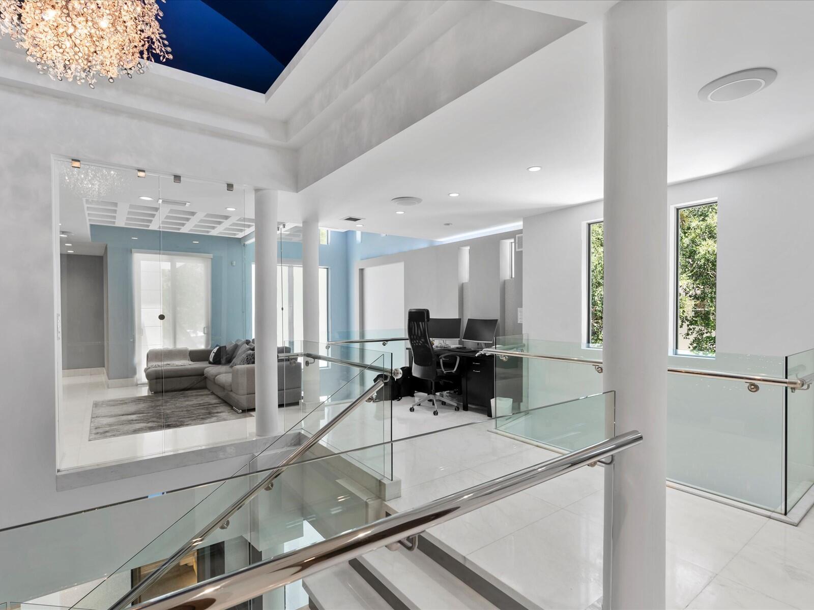 3917 S Le Jeune Road