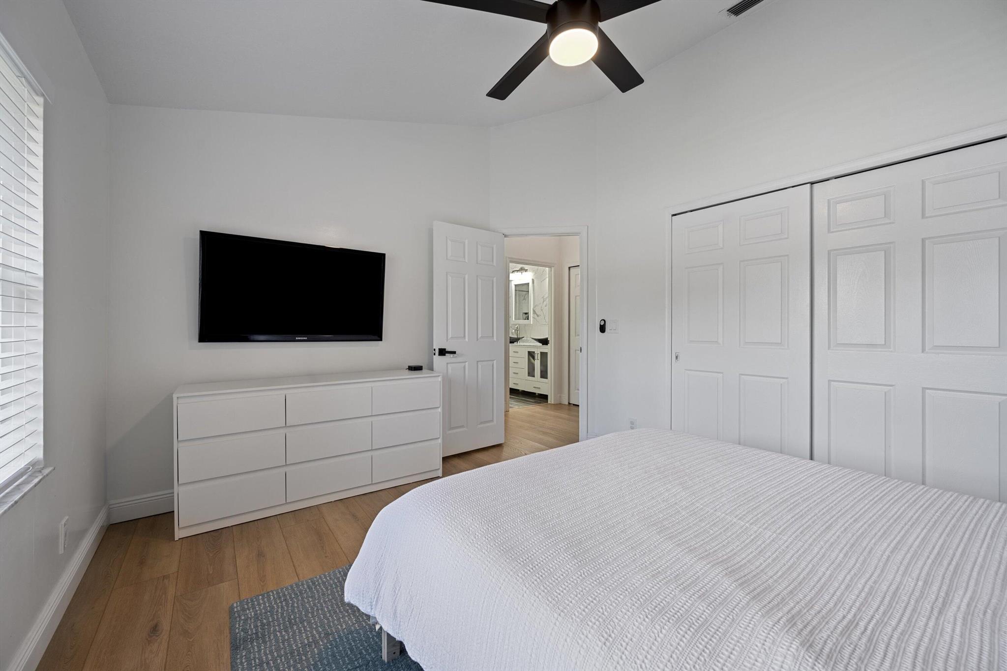 6572 Brookhurst Circle