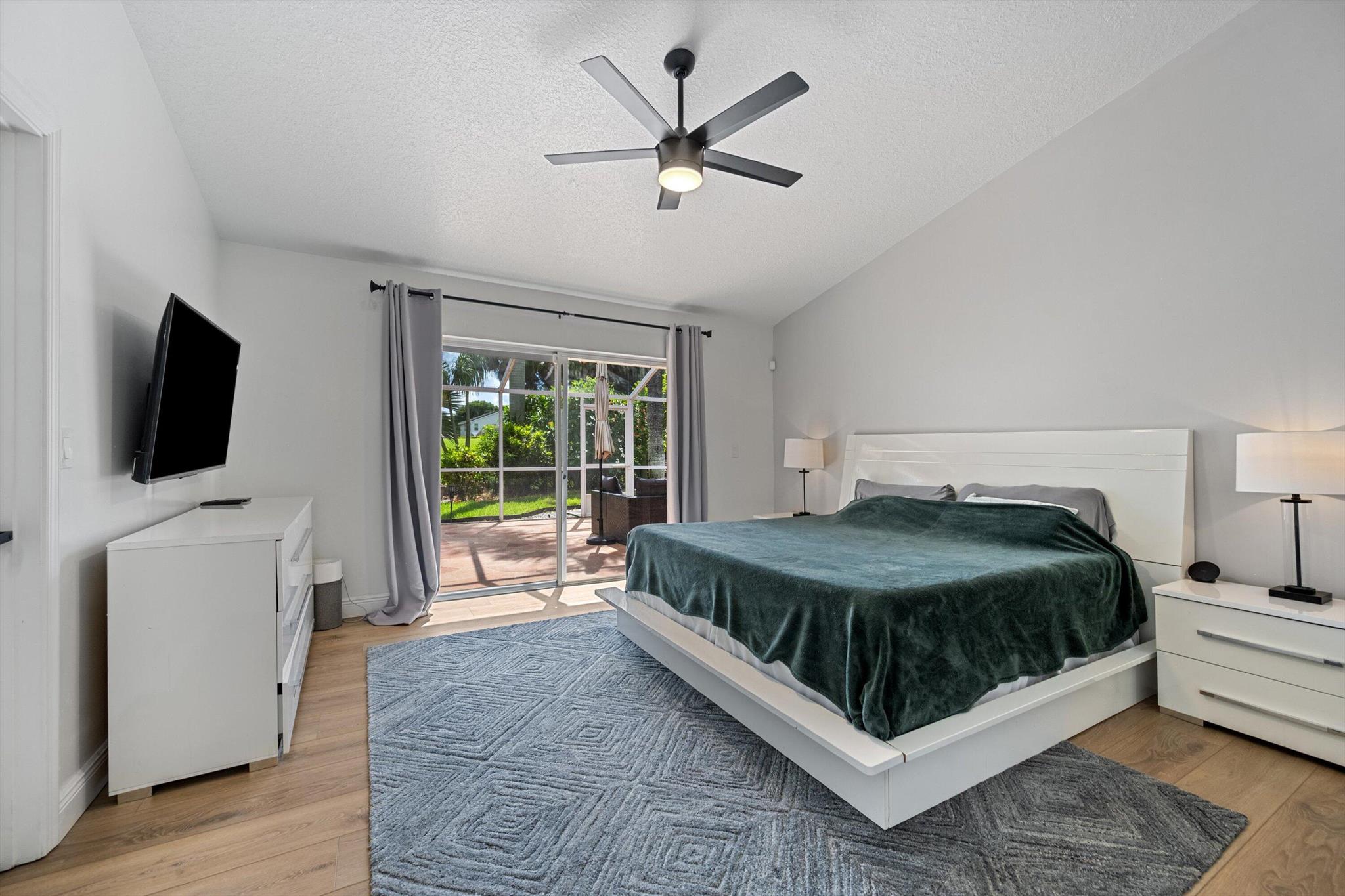 6572 Brookhurst Circle