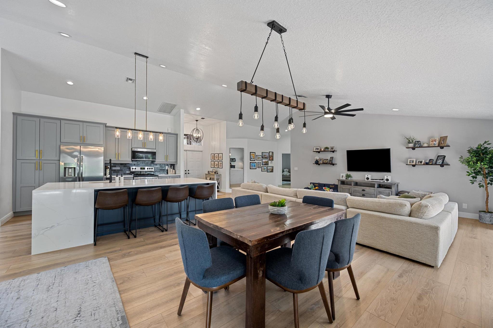 6572 Brookhurst Circle