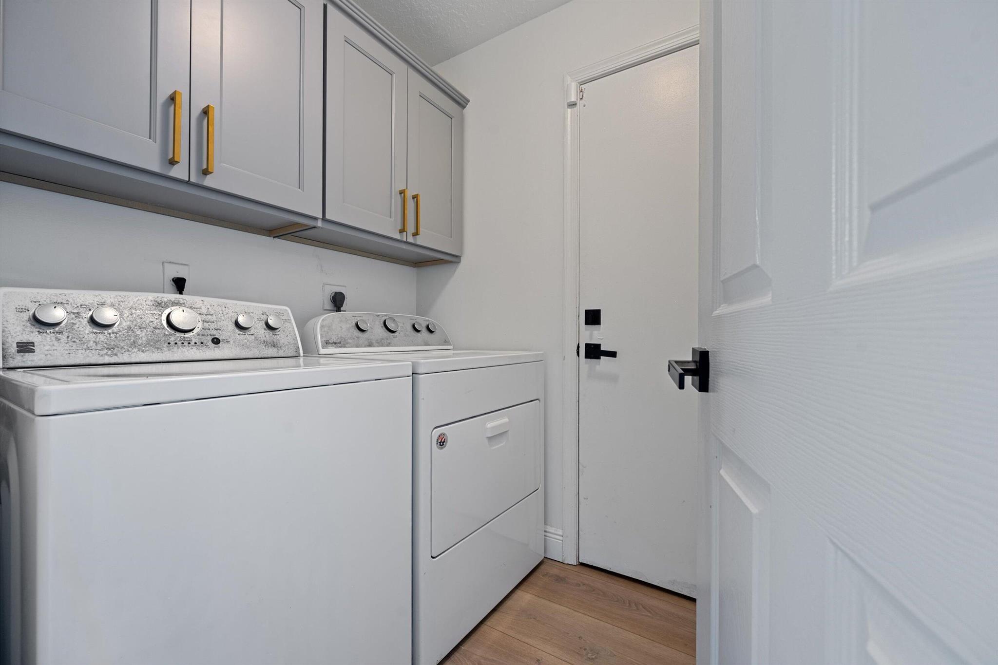 6572 Brookhurst Circle