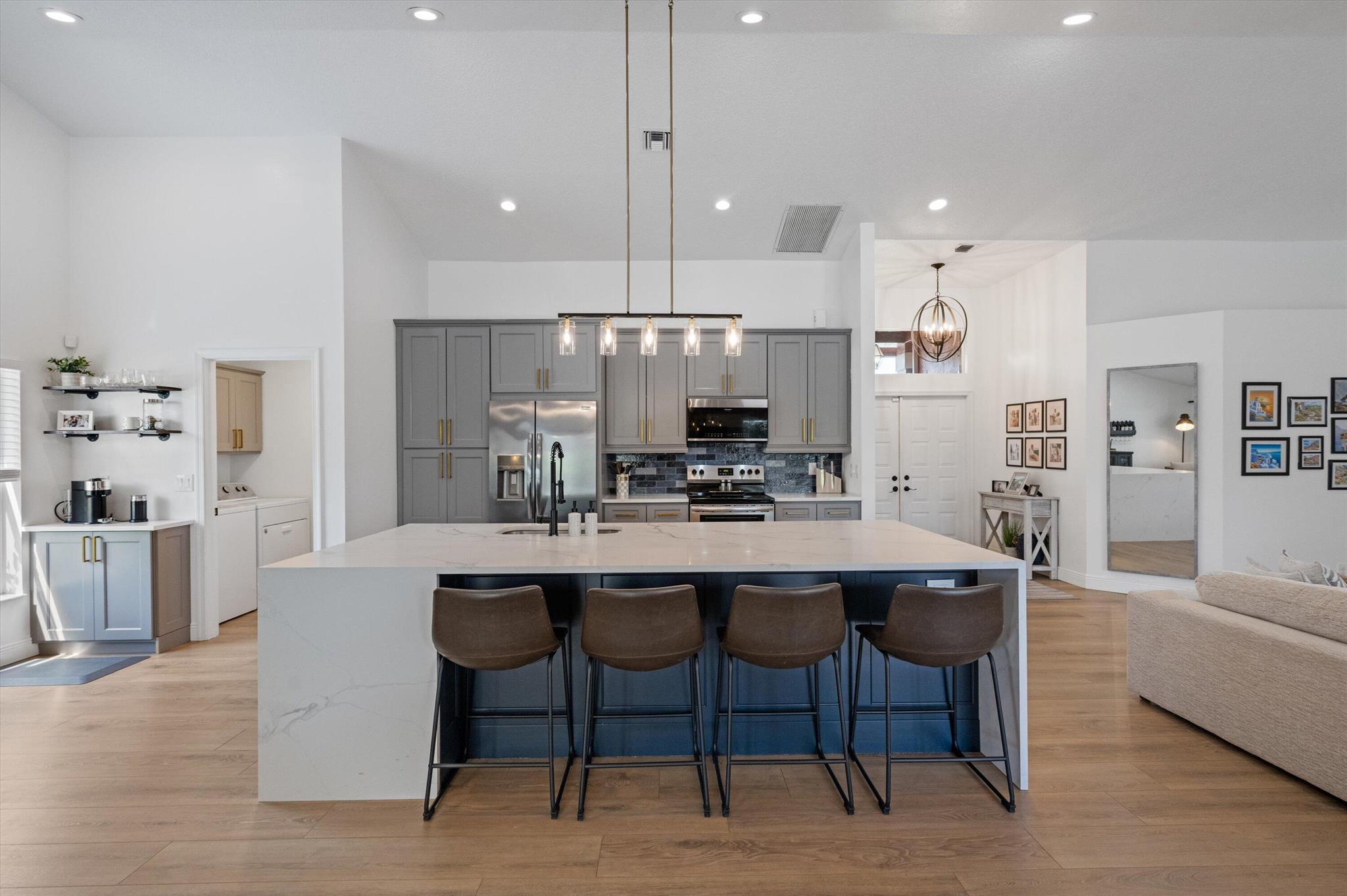 6572 Brookhurst Circle