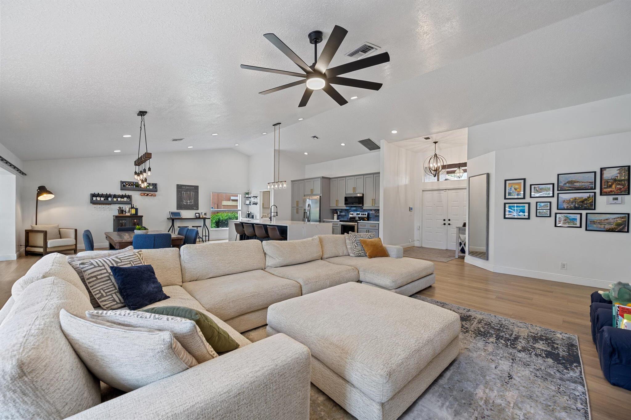 6572 Brookhurst Circle