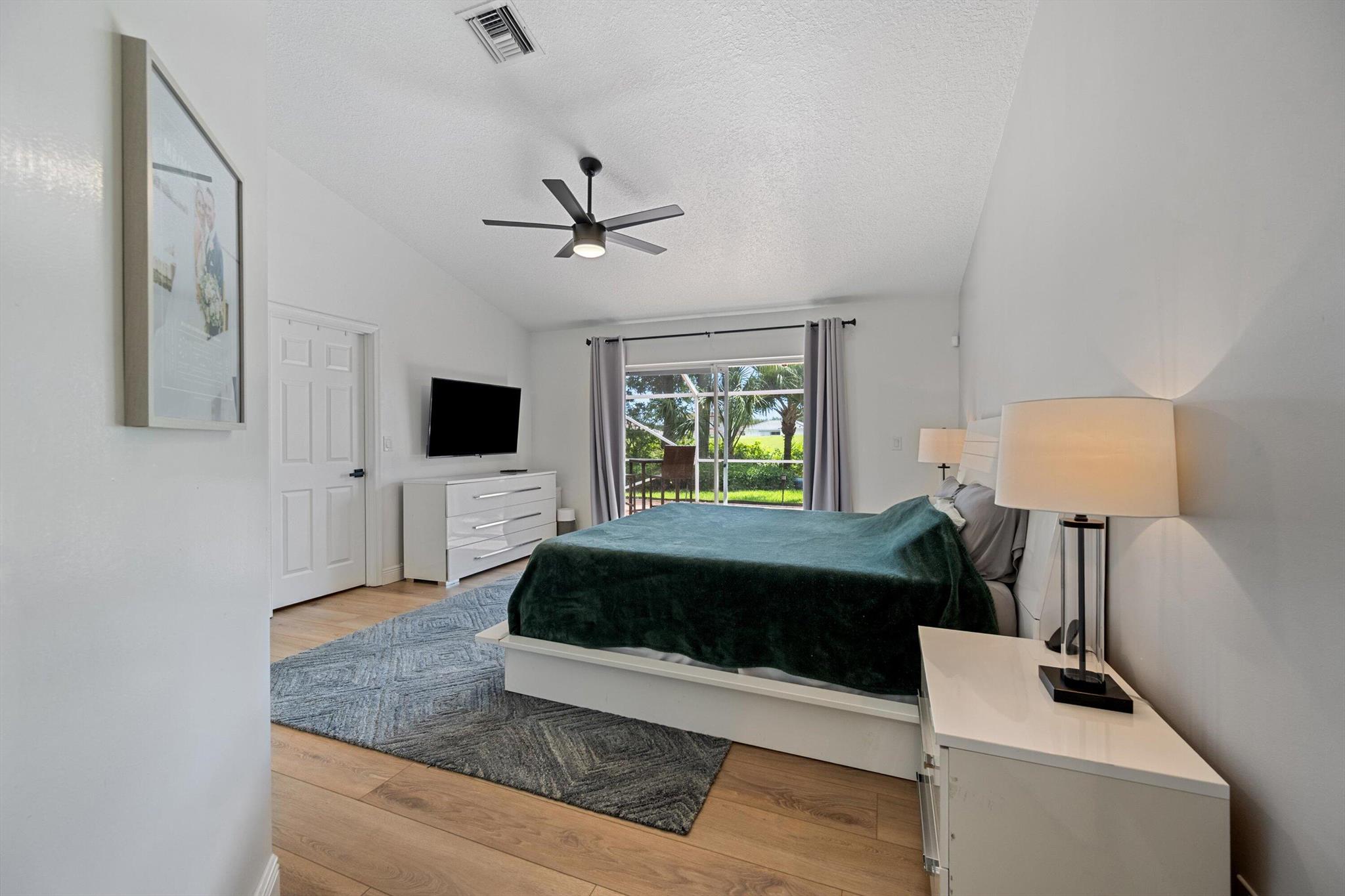 6572 Brookhurst Circle