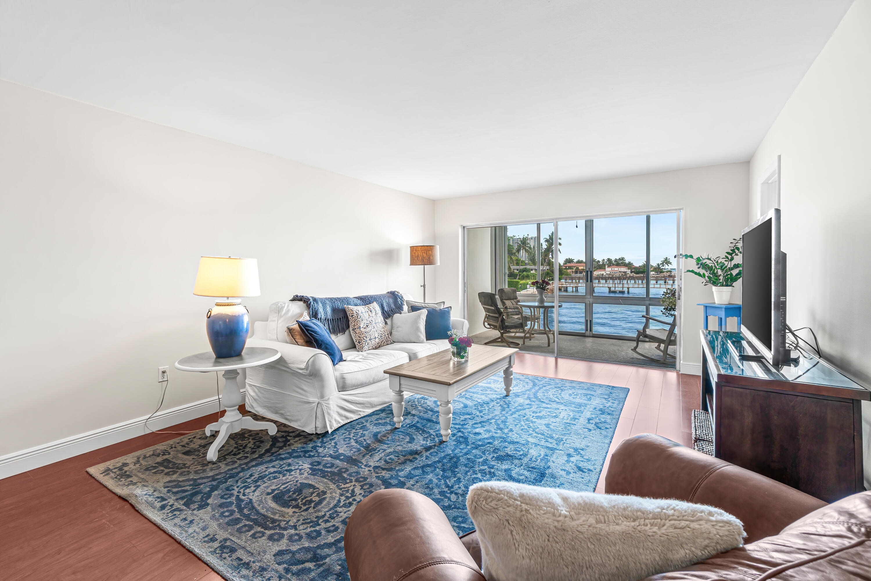 410 Wilma Circle 203