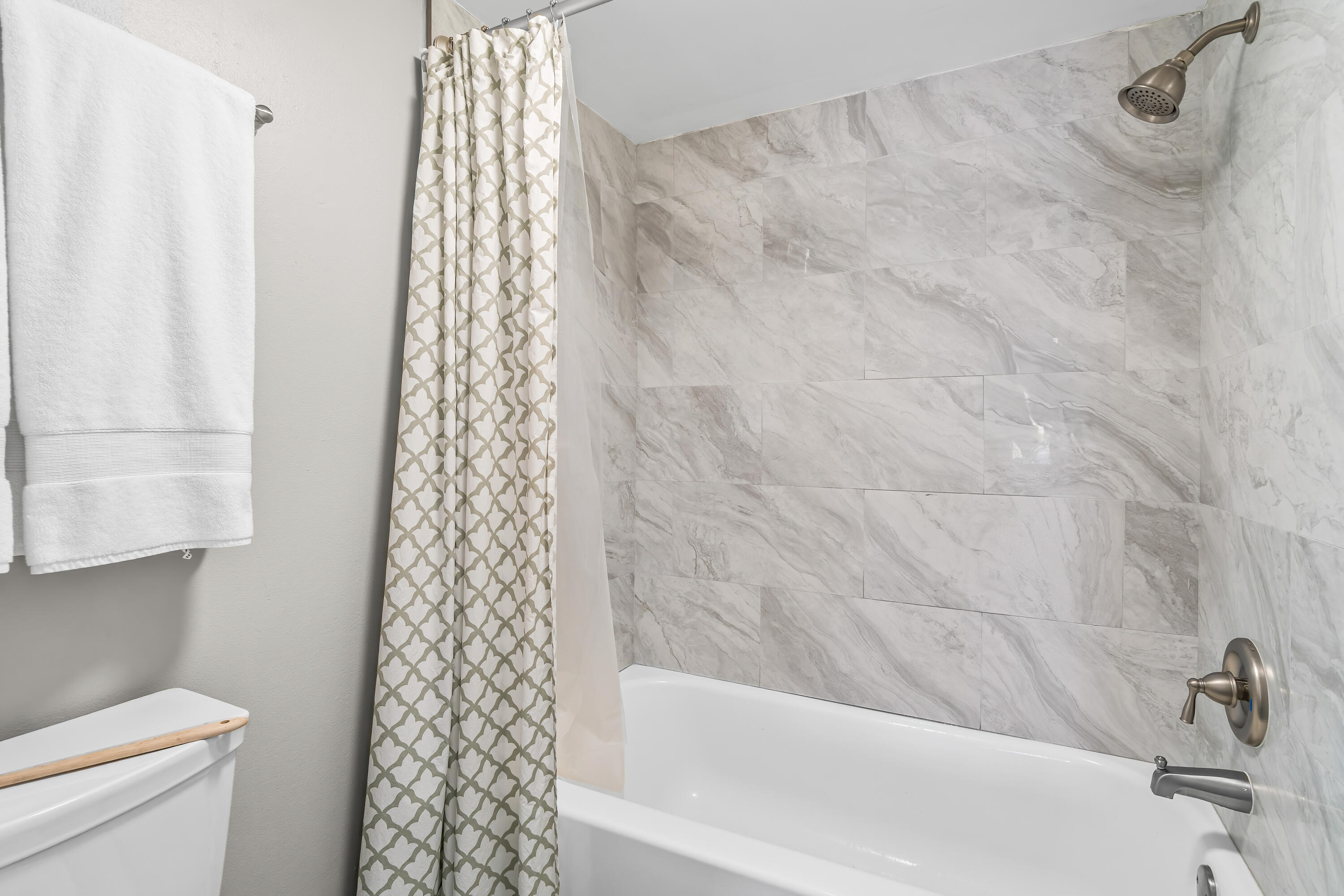 410 Wilma Circle 203