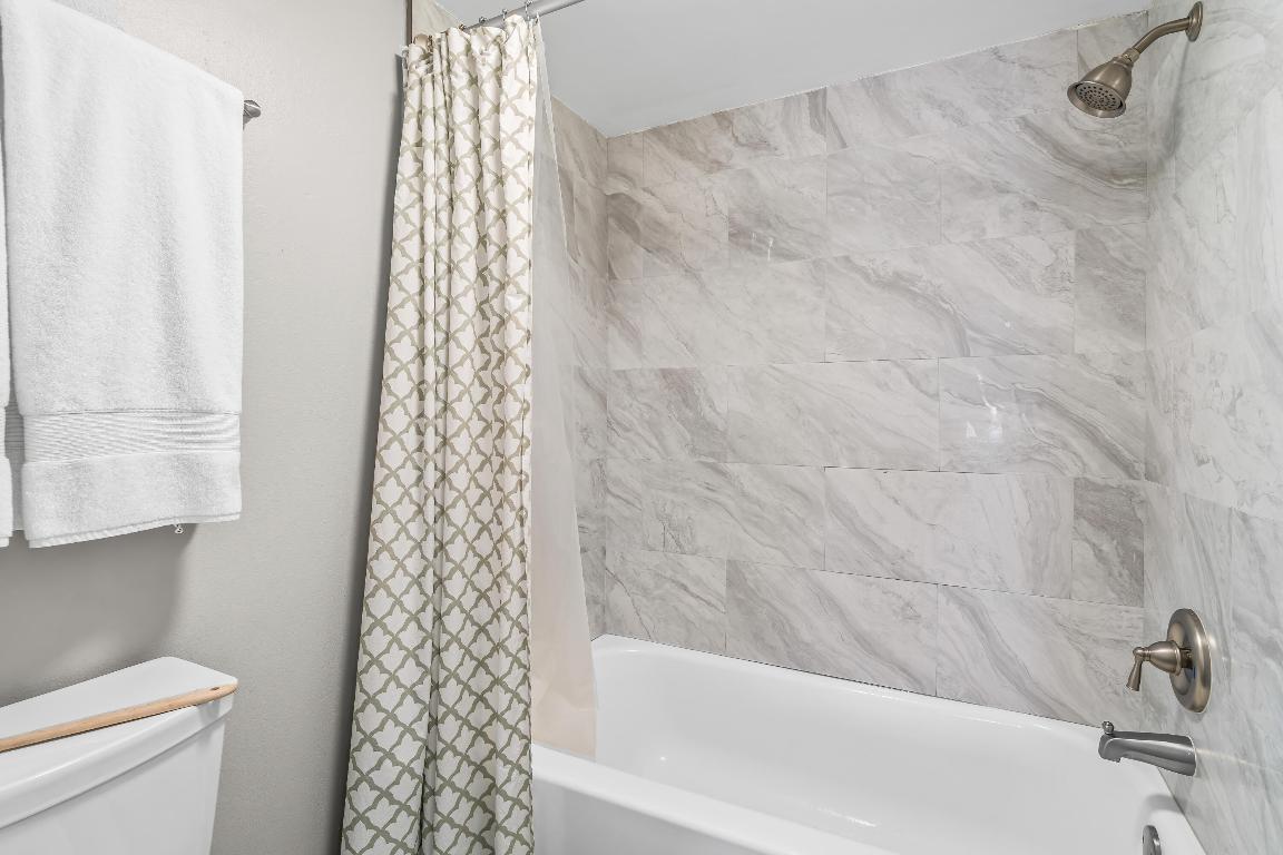 410 Wilma Circle 203