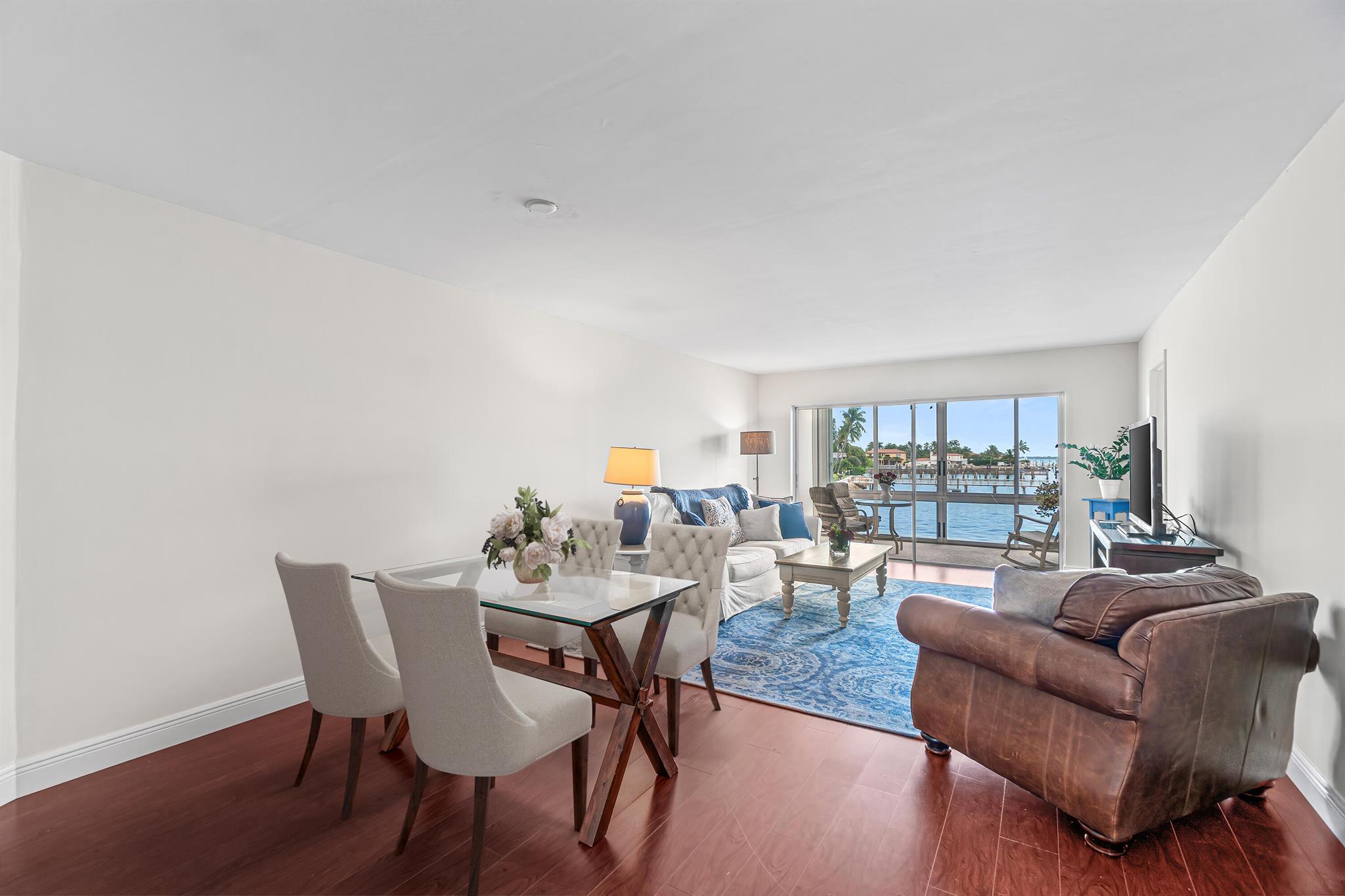 410 Wilma Circle 203