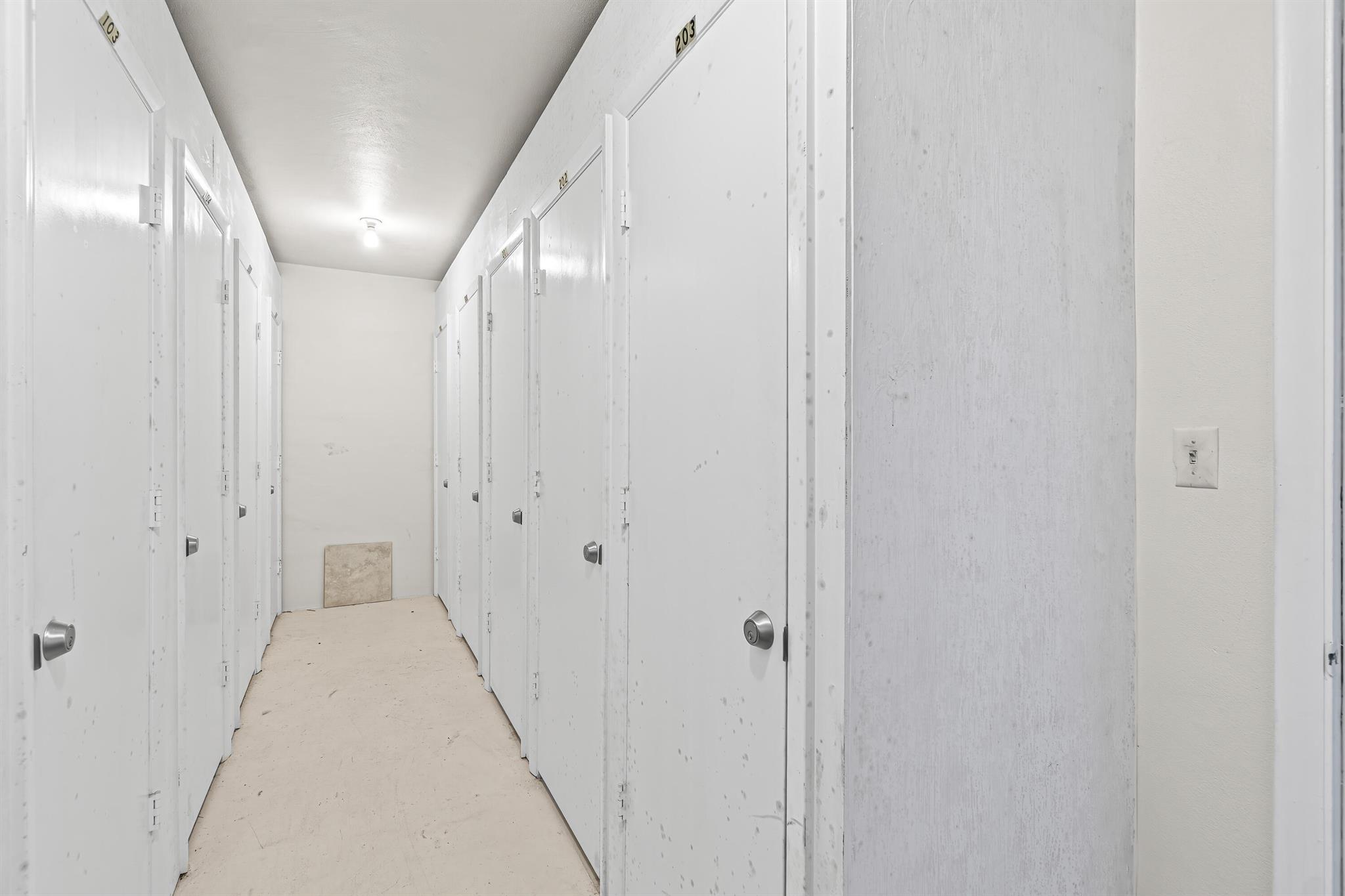 410 Wilma Circle 203