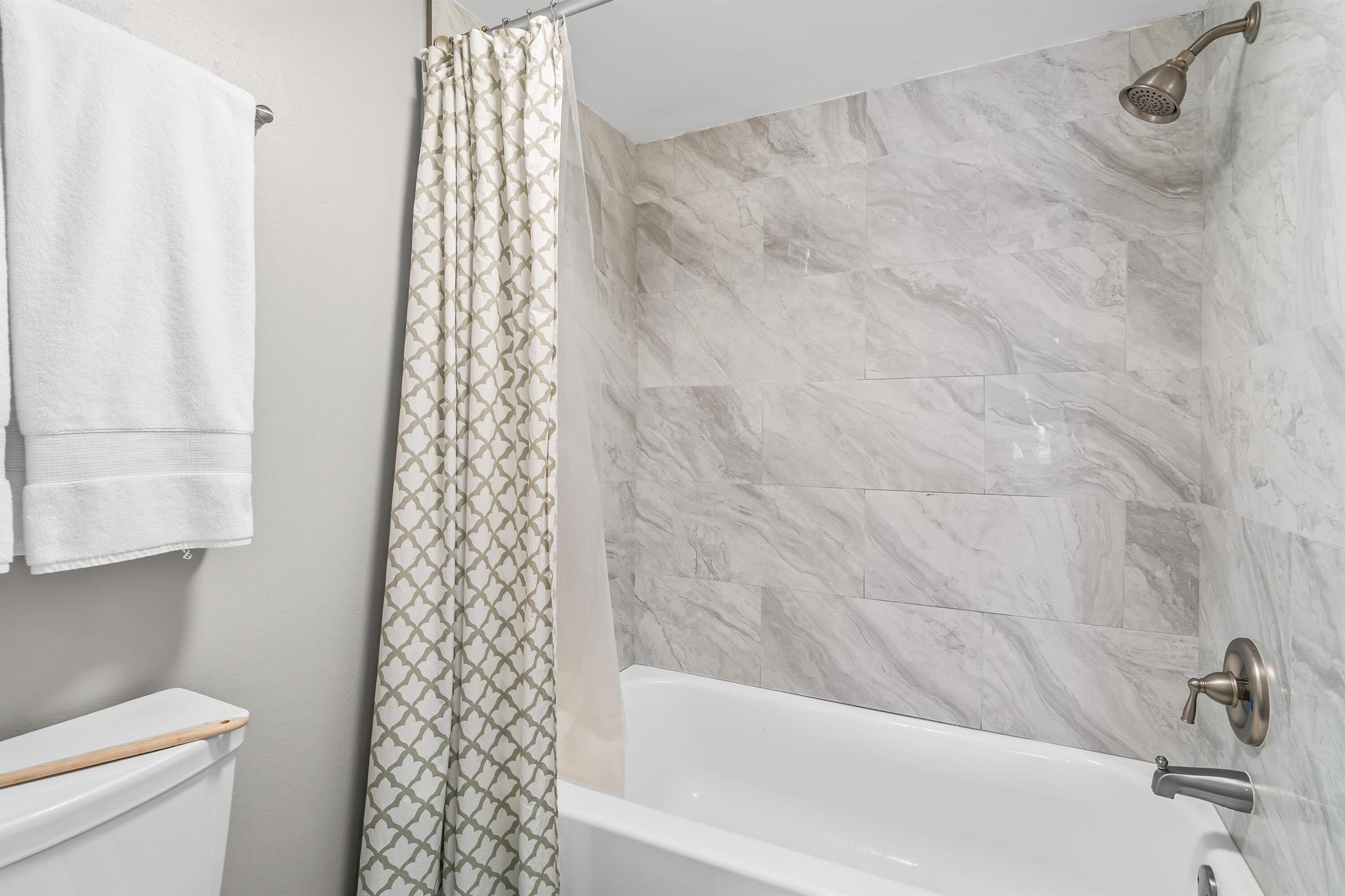 410 Wilma Circle 203