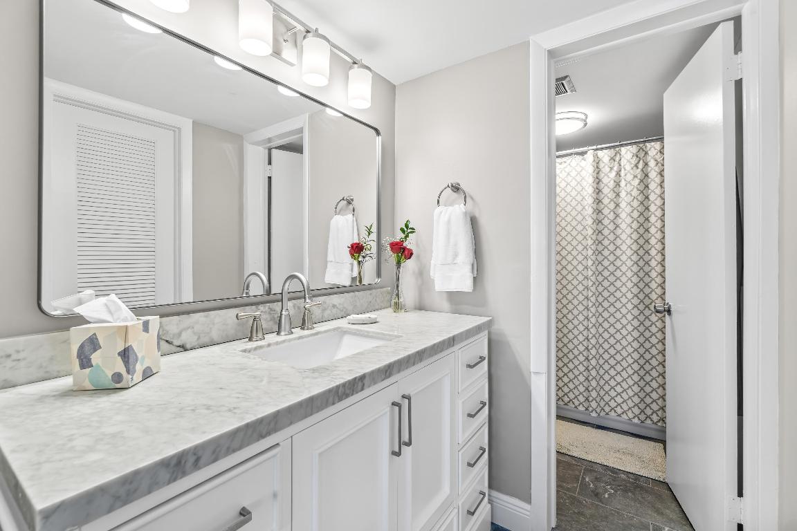 410 Wilma Circle 203