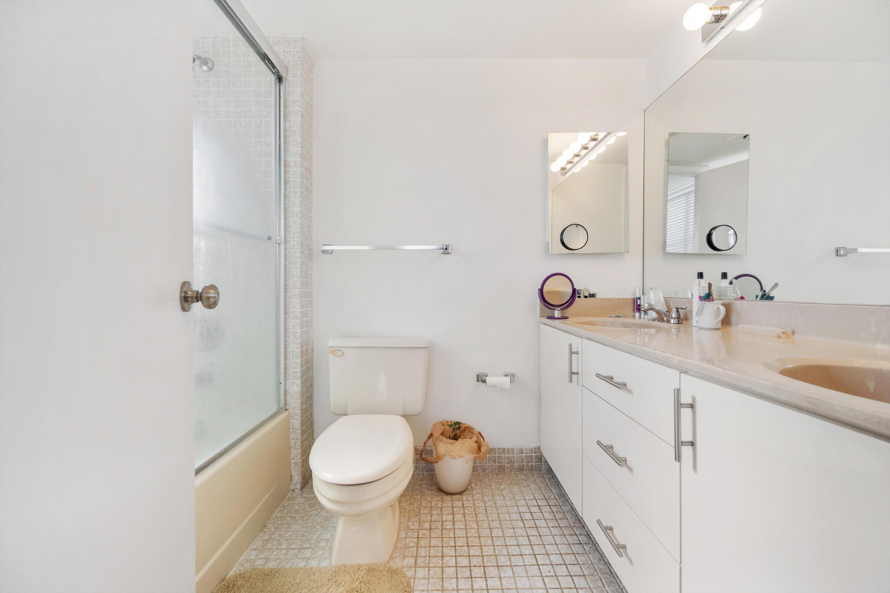 10000 Bay Harbor Terrace 404-A