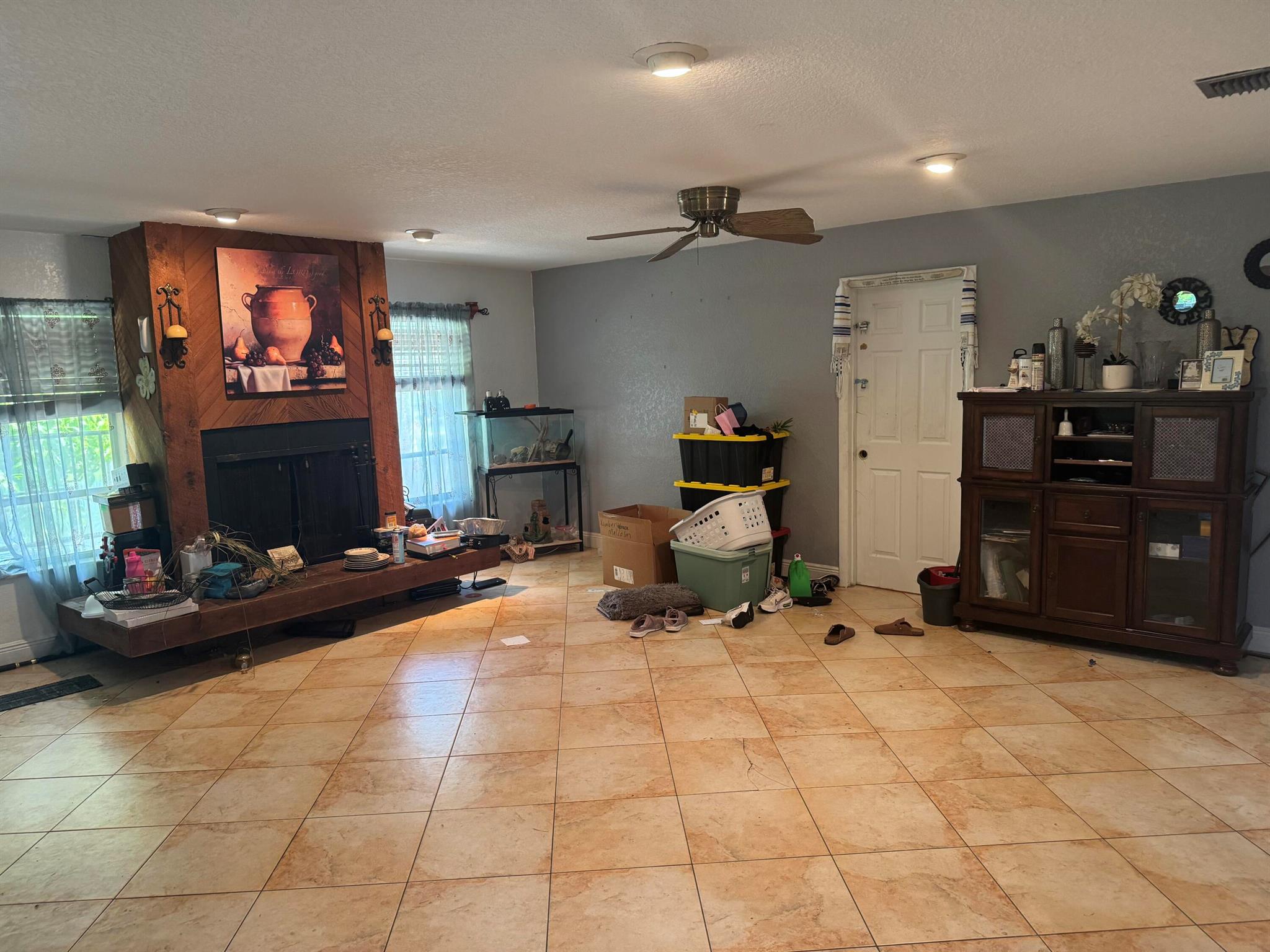 6621 Boxwood Drive