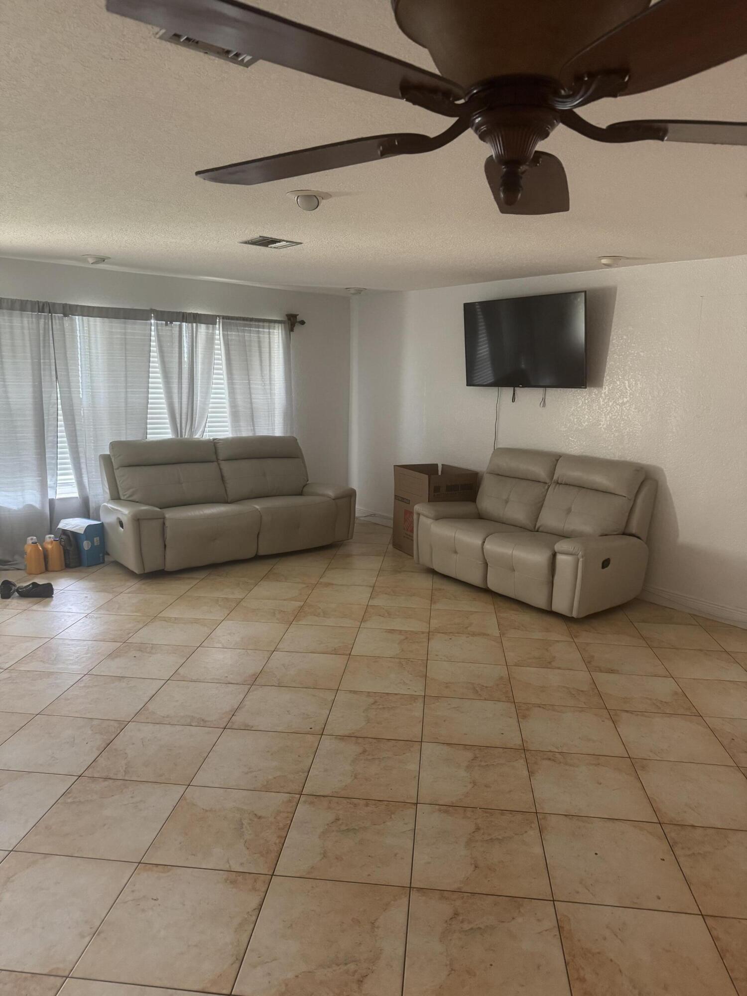 6621 Boxwood Drive